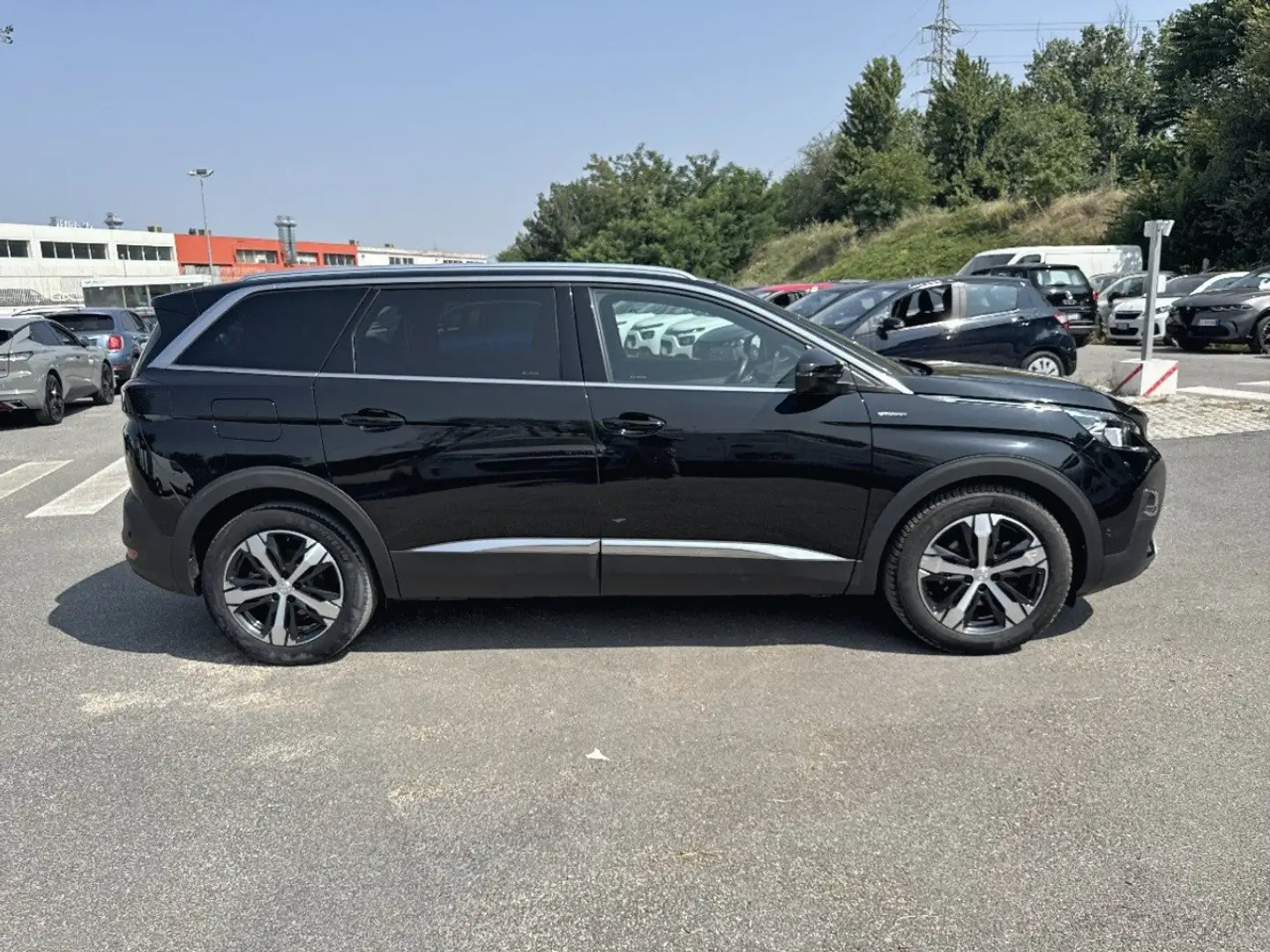 Peugeot 5008 PureTech Turbo 130 GT EAT8 Line S/S aut Nero - 2