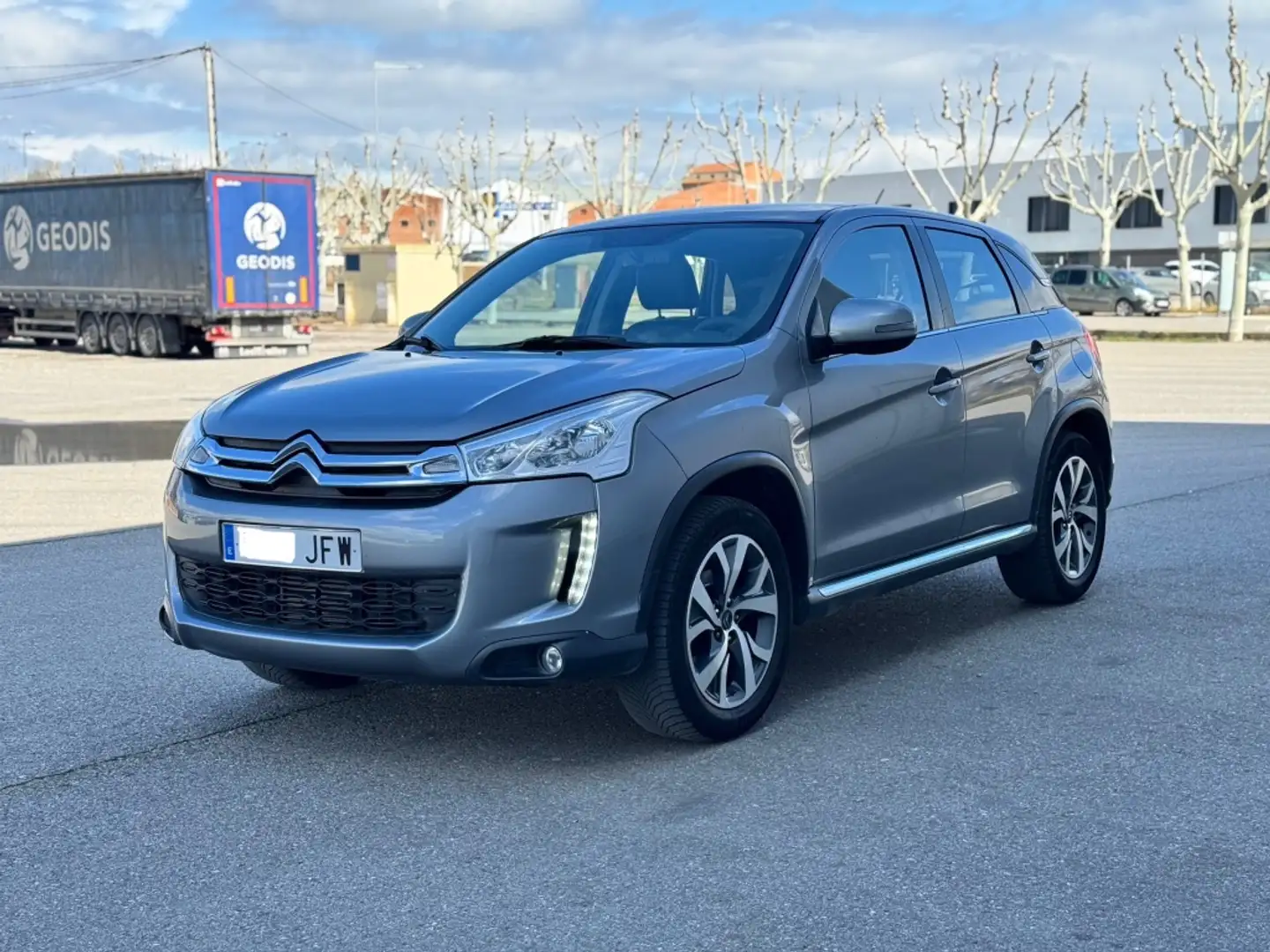 Citroen C4 Aircross 1.6HDI S&S Black Attraction 2WD 115 Blau - 2