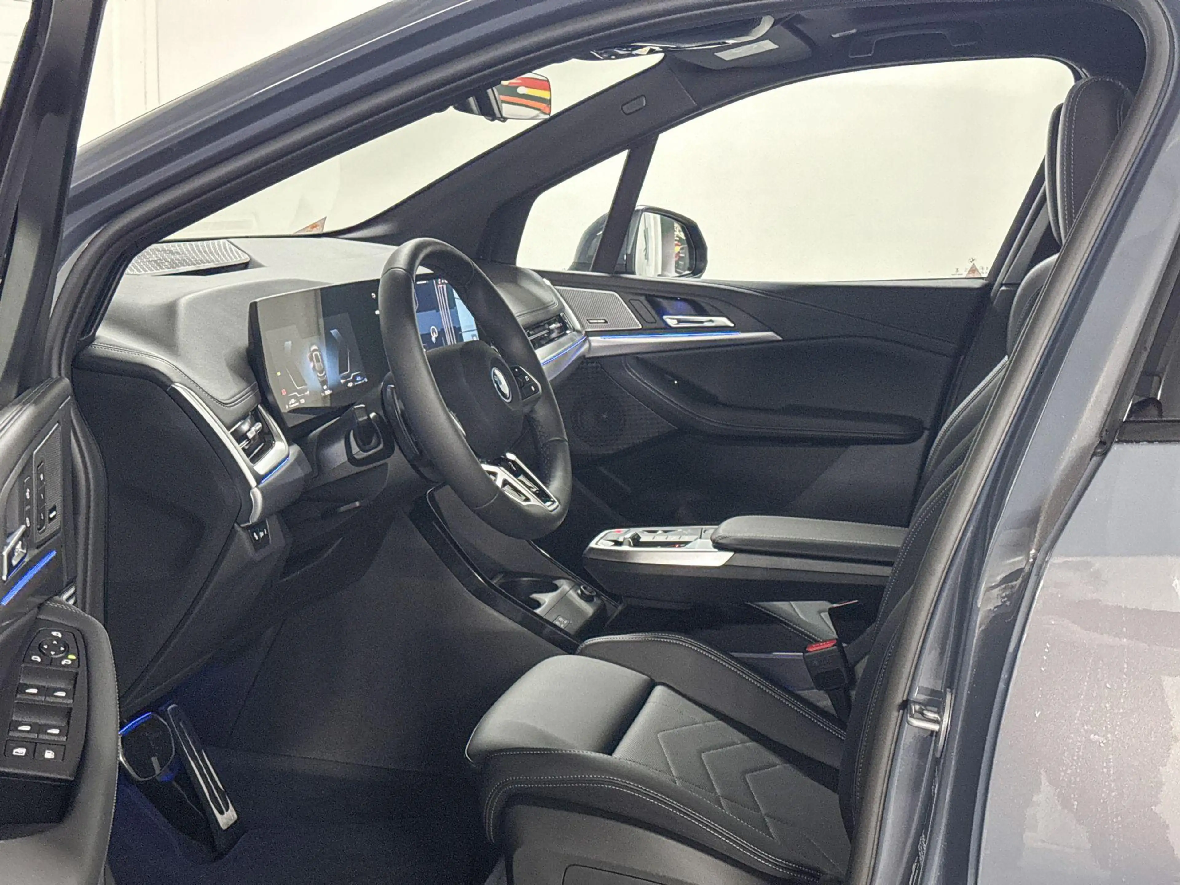 BMW 225 2 Serie Active Tourer 225e xDrive M Sport | drivin — photo 8