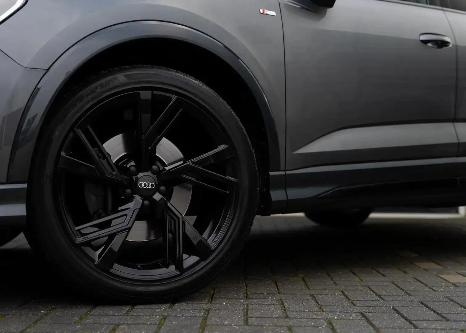 Audi Q3 Q3 SpB 45 2.0 tfsi quattro edition quattro s-tr. Grigio - 1