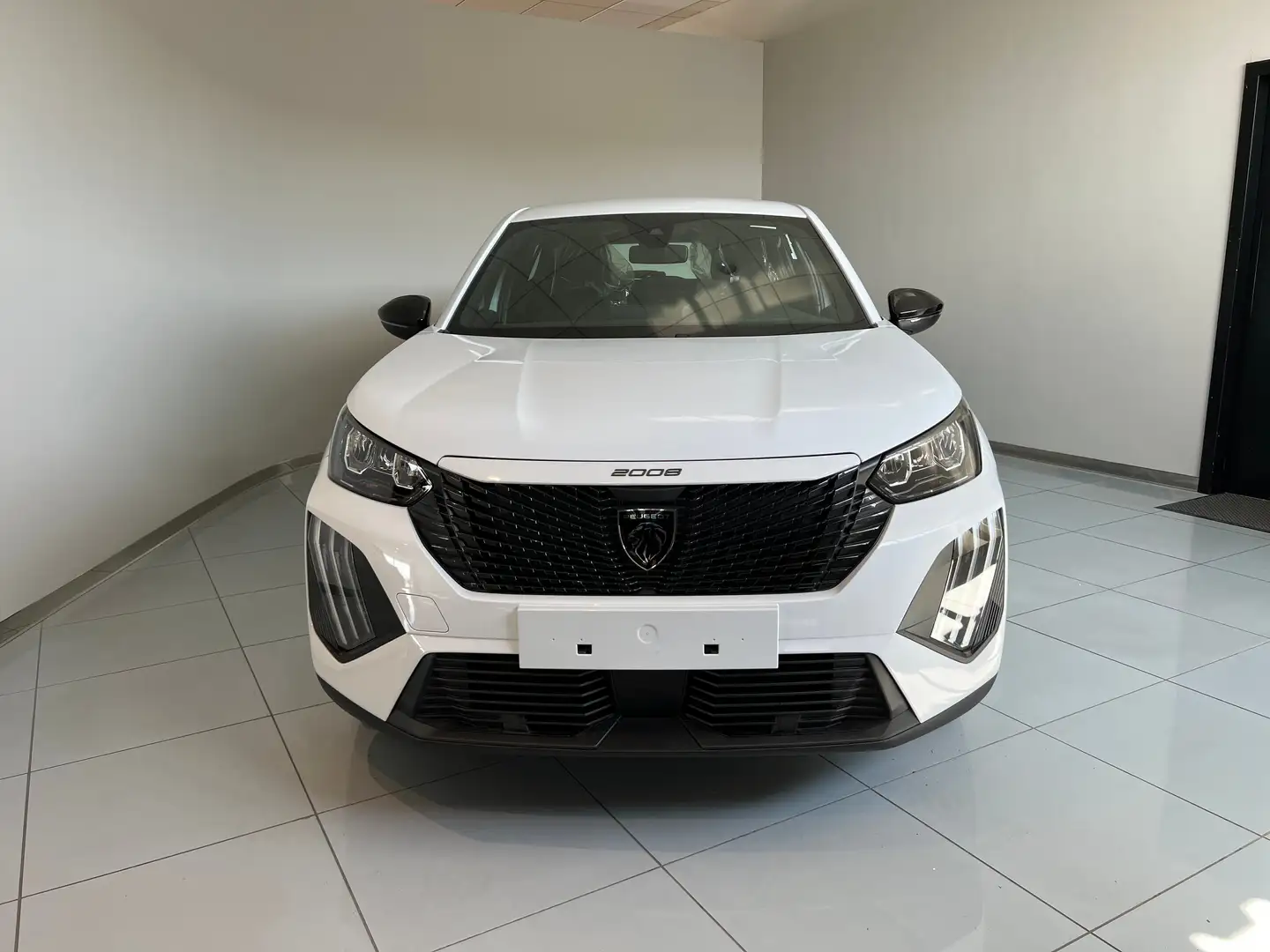 Peugeot 2008 2008 1.2 puretech Active s Weiß - 2