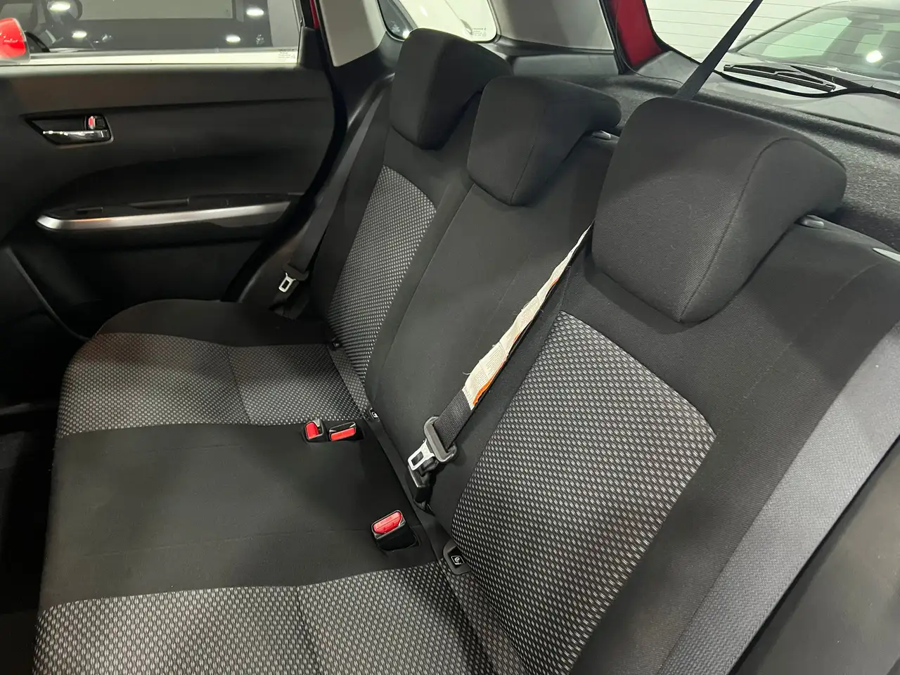 Suzuki Vitara 1.4 BOOSTERJET HYBRID COMFORT 15