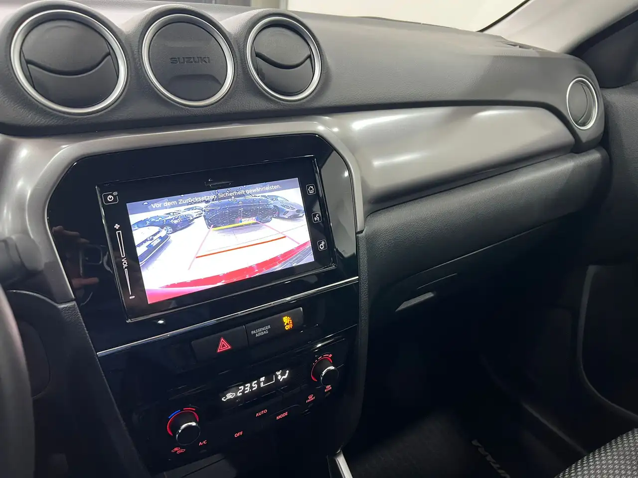 Suzuki Vitara 1.4 BOOSTERJET HYBRID COMFORT 13
