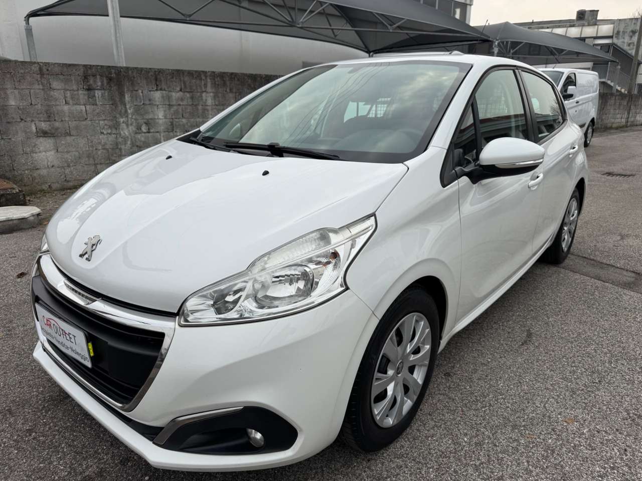 Peugeot 208 BlueHDi 75 5 porte Van Active