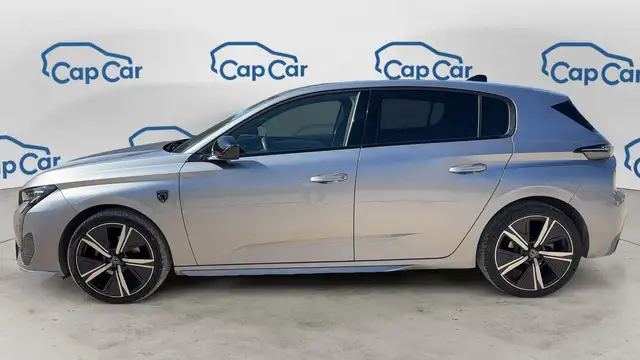 Peugeot 308 view 2