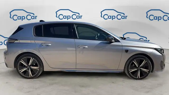Peugeot 308 view 4