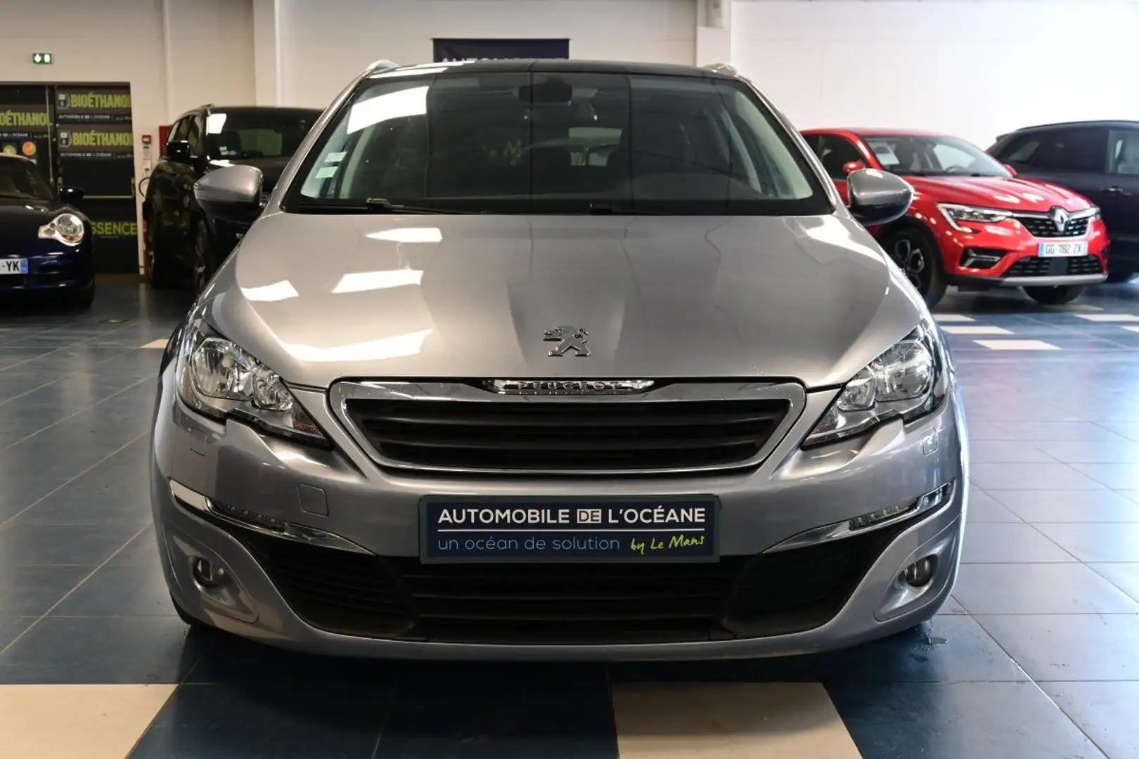 Peugeot 308 1.6 BlueHDi 120ch S&S EAT6 Style Gris - 2