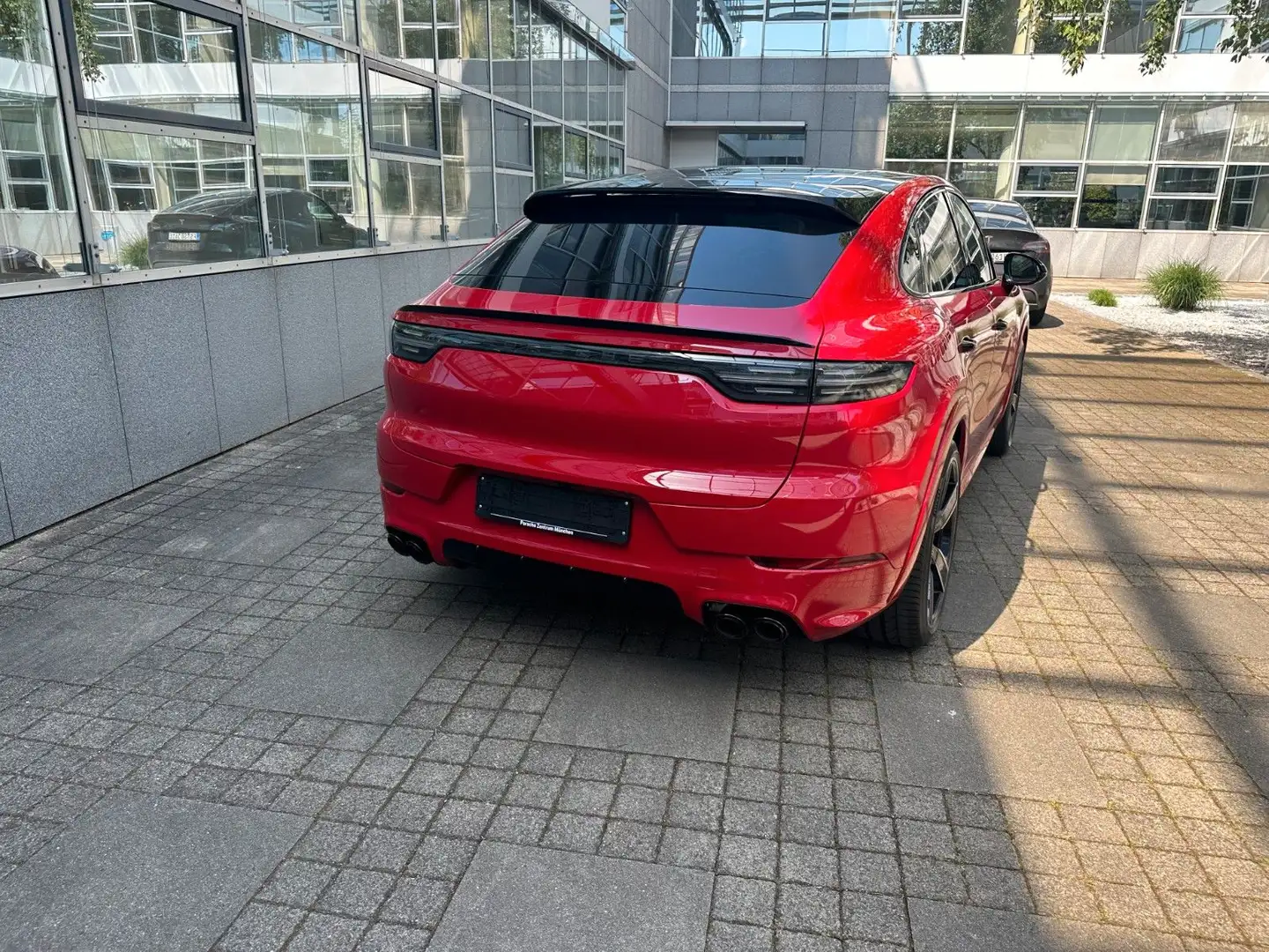 Porsche Cayenne Coupe GTS*Burm*Standh*PDLS*HUD*Panorama Червоний - 2