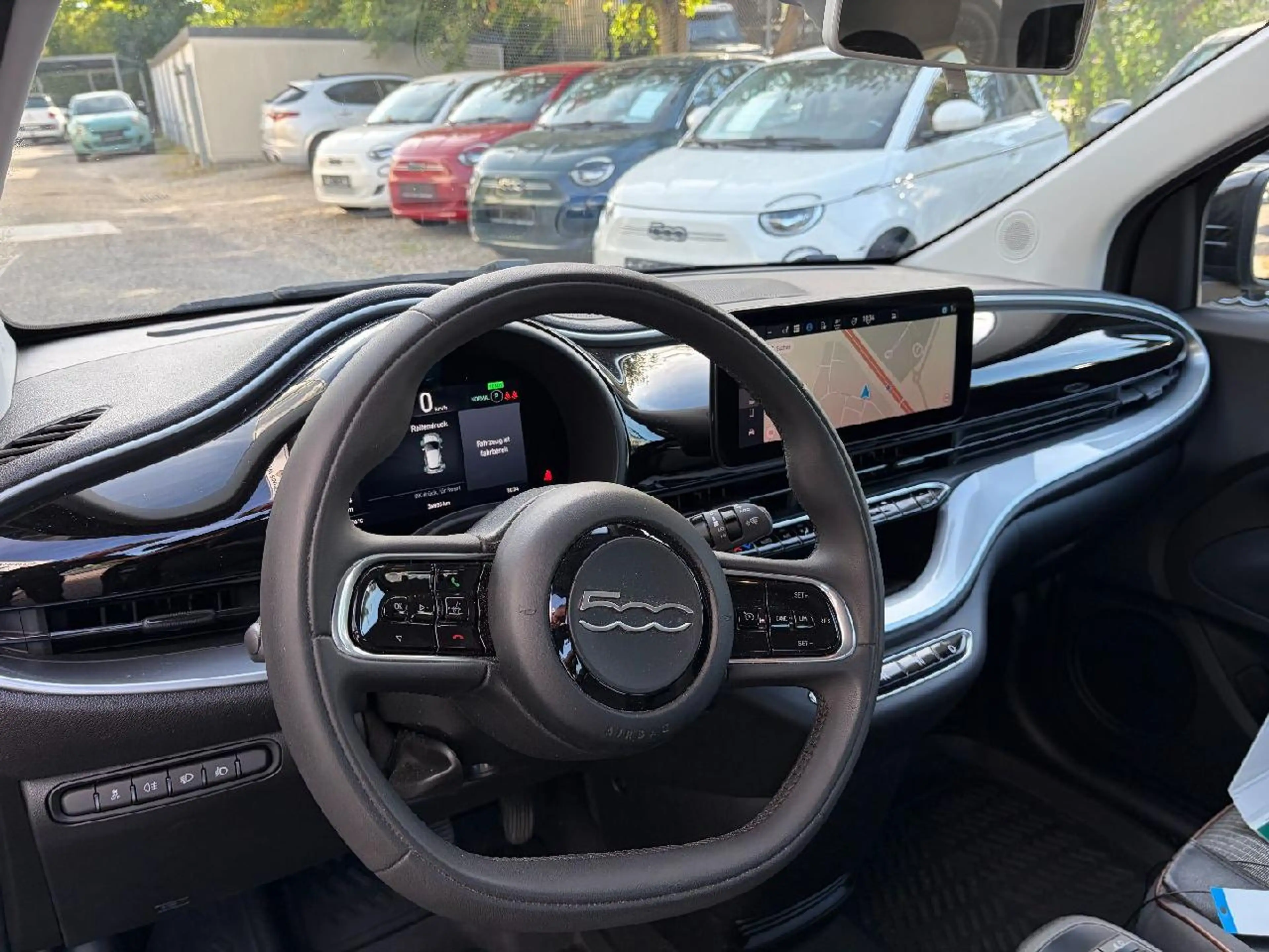 Fiat 500e Icon — photo 5