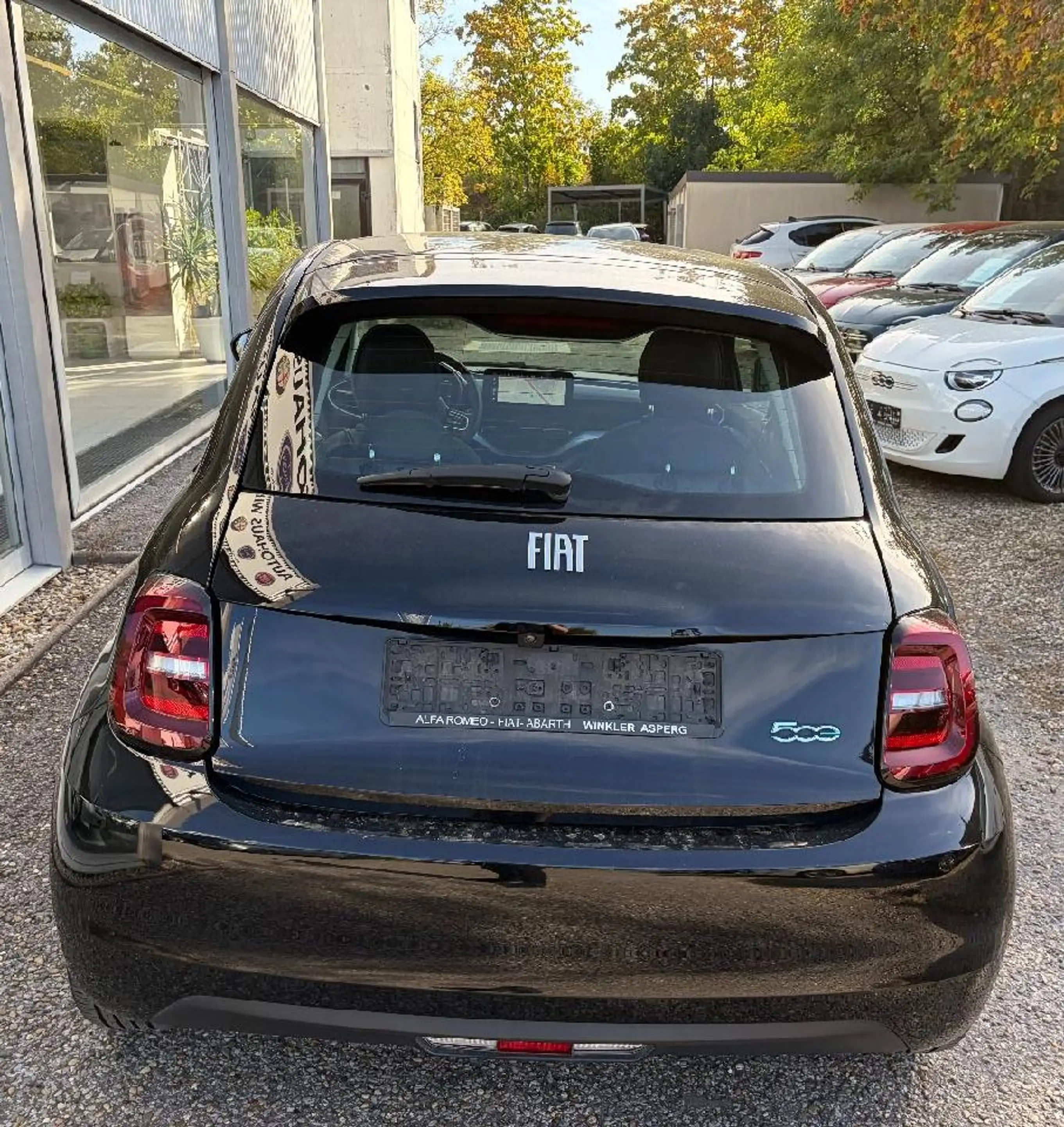 Fiat 500e Icon — photo 2