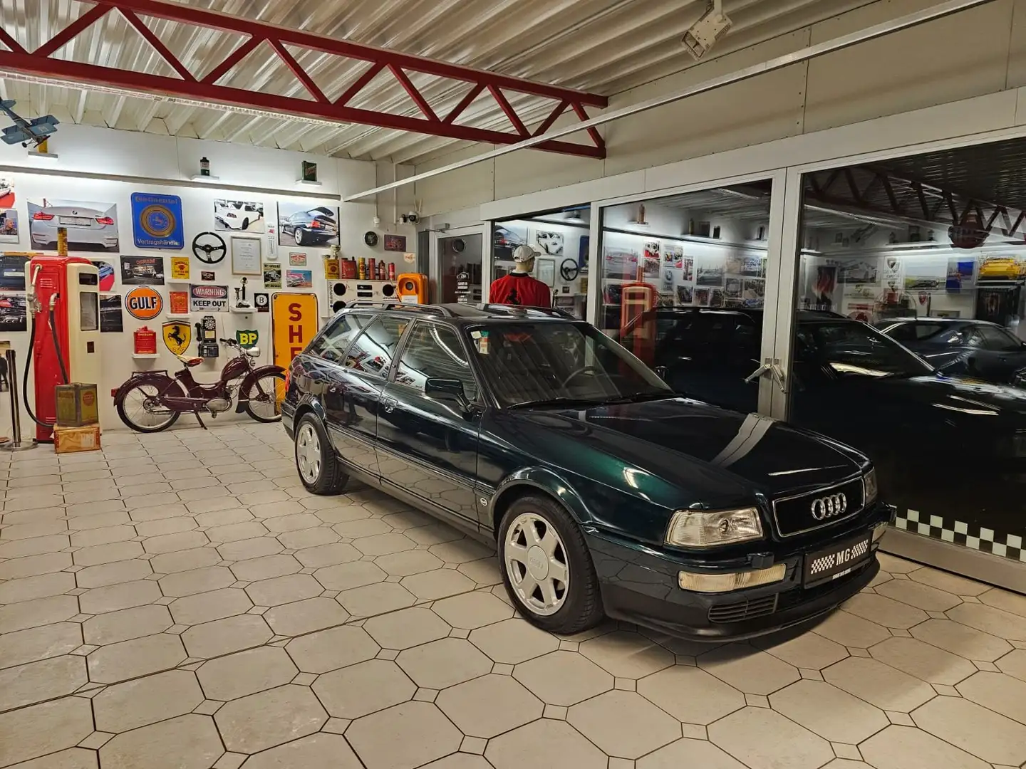 Audi S2 80 Avant quattro 2,2 Grün - 1