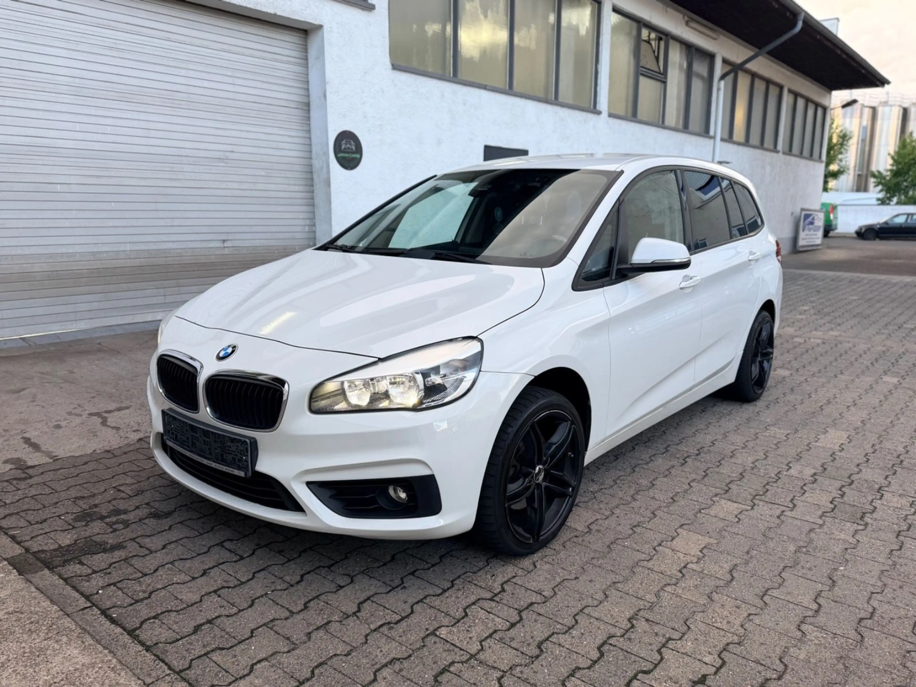 BMW 218 2 Gran Tourer 218 i Advantage 7-Sitzer