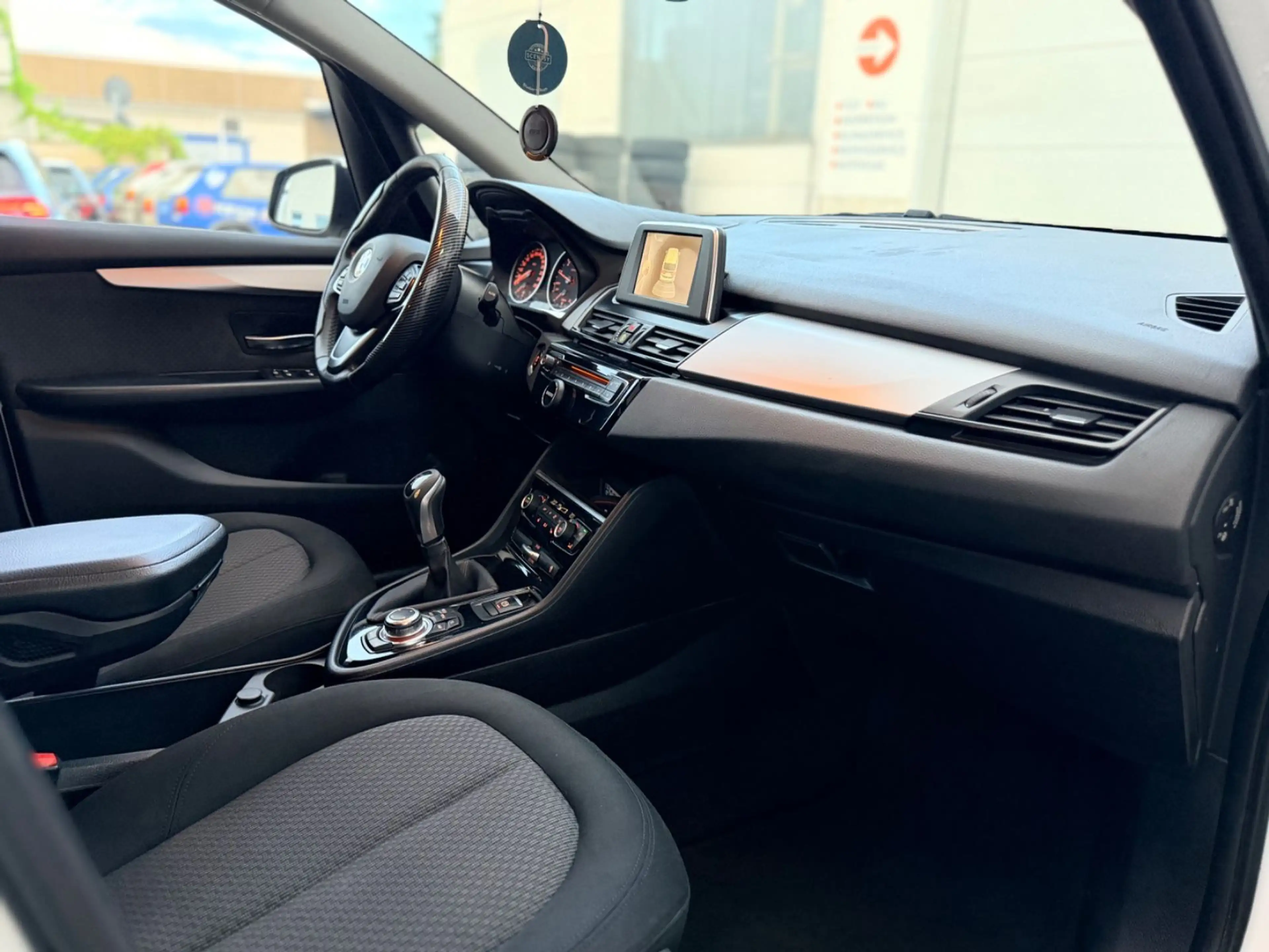 BMW 218 2 Gran Tourer 218 i Advantage 7-Sitzer — photo 15