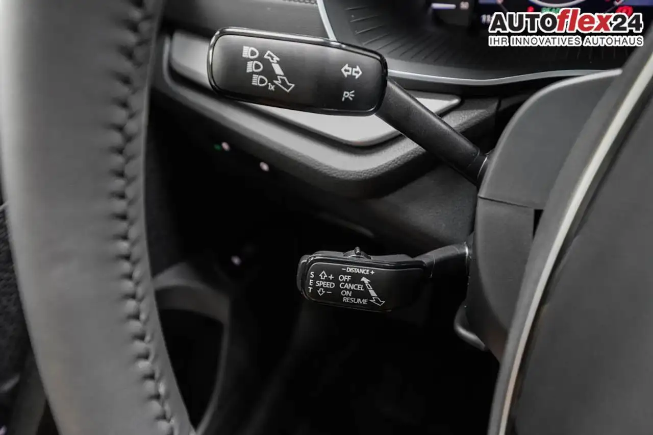 Skoda Octavia Combi Kombi 1,5 TSI mHEV DSG Selection LAGER ..., миниатюра 9