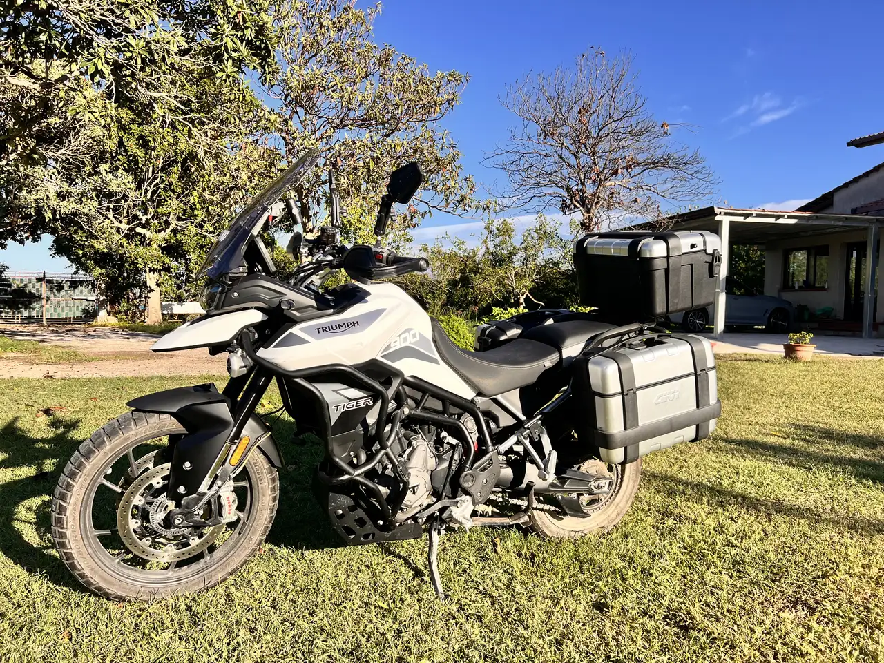 Triumph Tiger 900