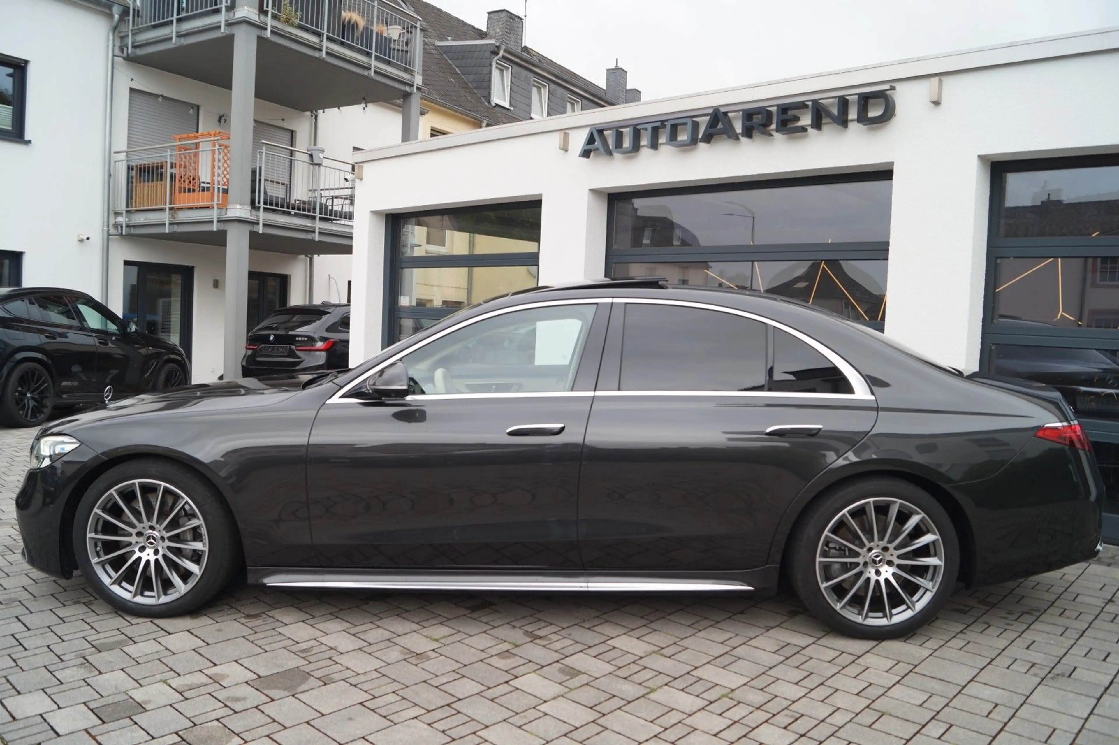 Mercedes-Benz S 350 d *AMG Line, Superior Line, Soft-Close* — photo 7