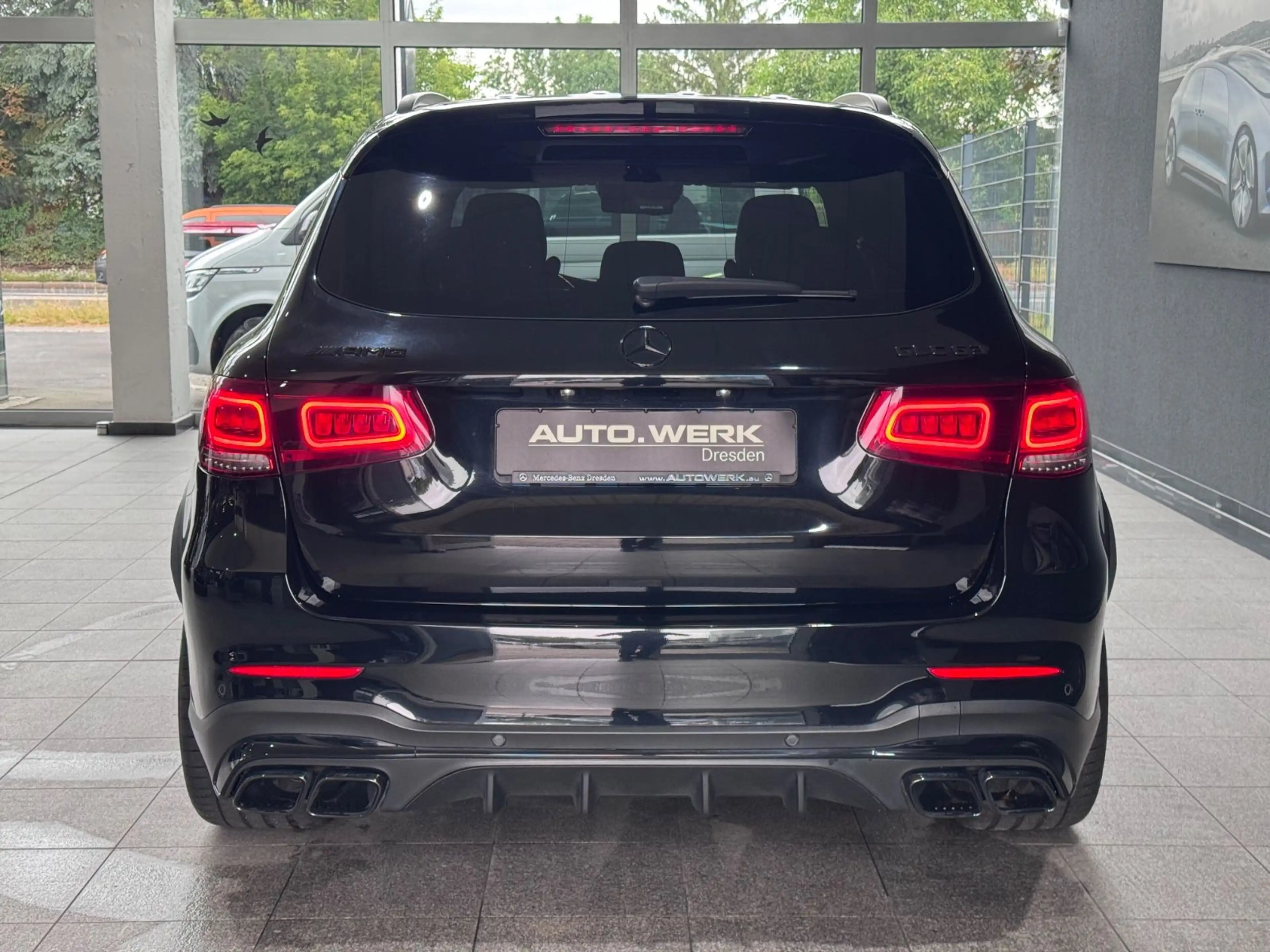 Mercedes-Benz GLC 63 AMG 4Matic*KAMERA*LED*SHZ*NIGHT-PAKET*LMF — photo 7
