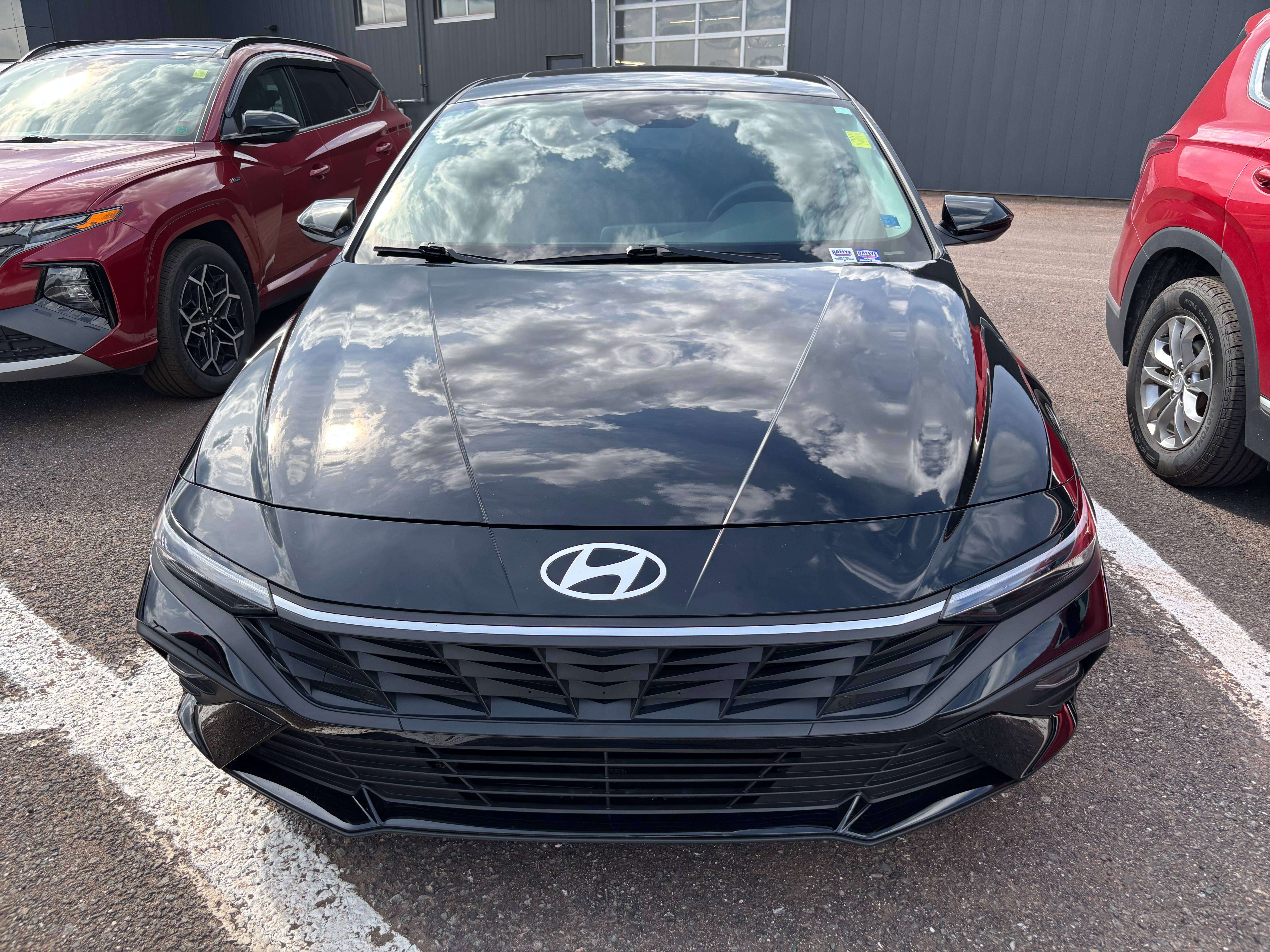 2025 Hyundai Elantra Preferred — снимка 1