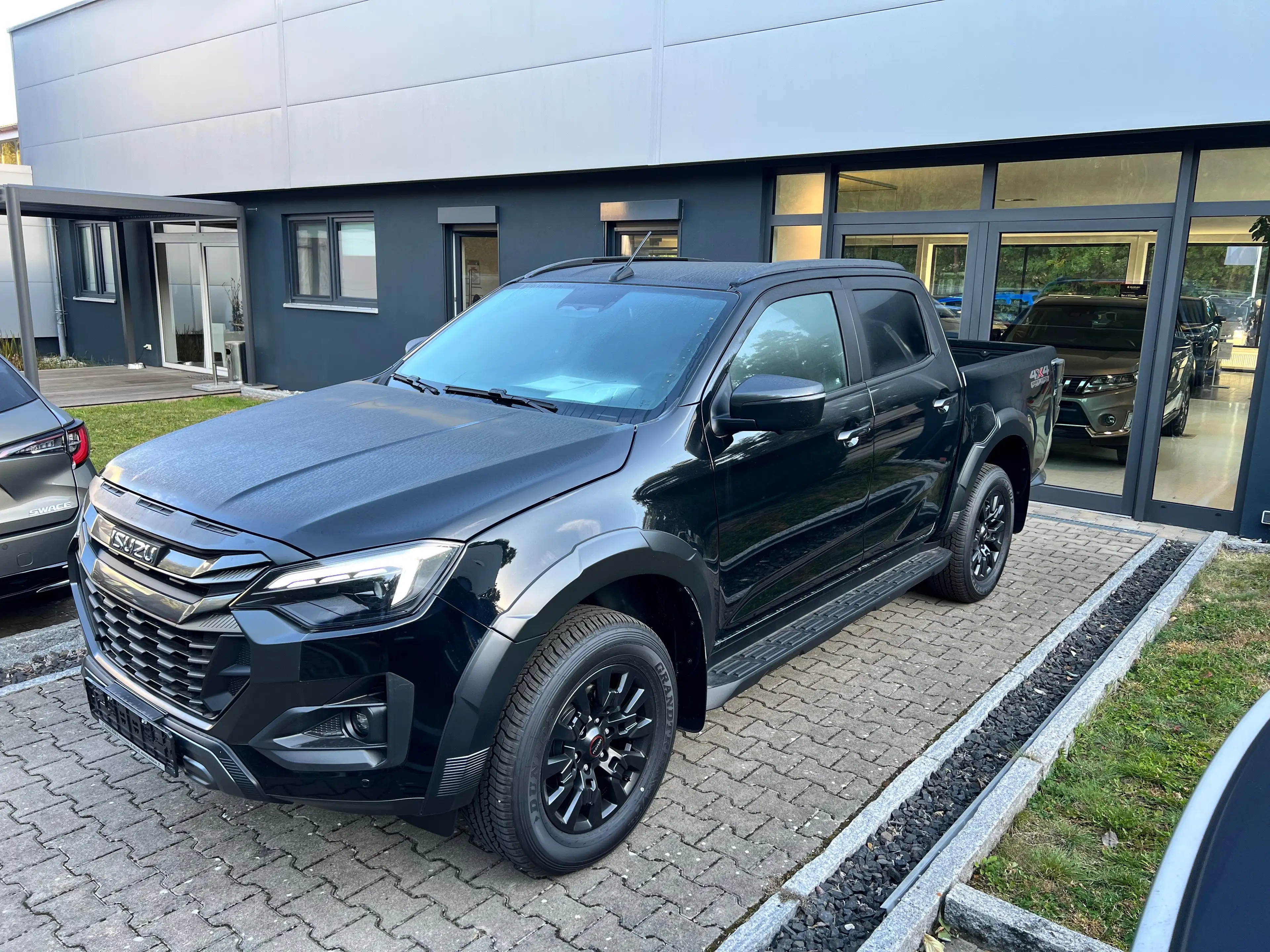 Isuzu D-Max D-Max 2,2 Double Cab 4WD Autm. V-Cross