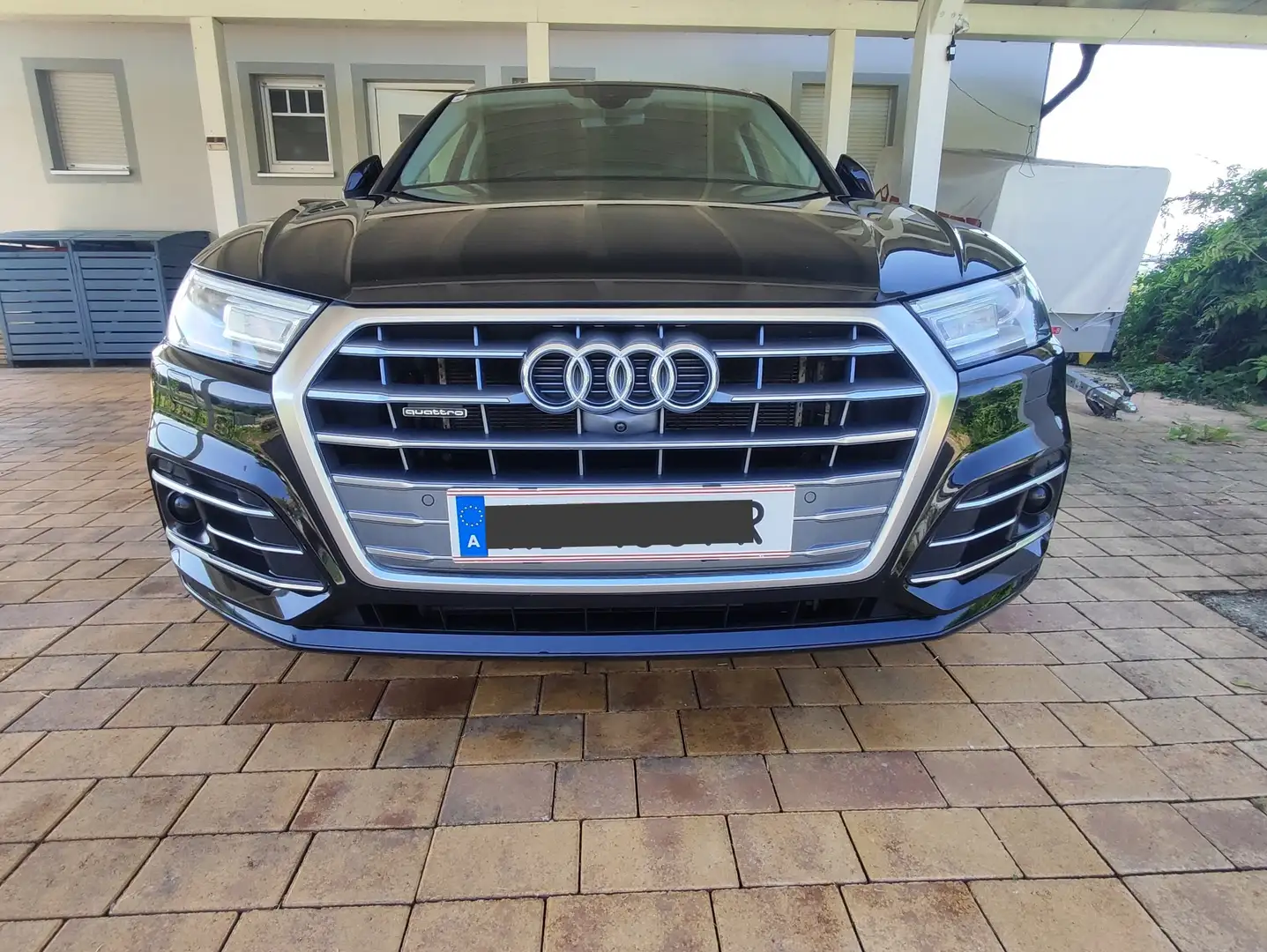 Audi Q5 Q5 50 TFSI e PHEV quattro Sport Sport Schwarz - 1