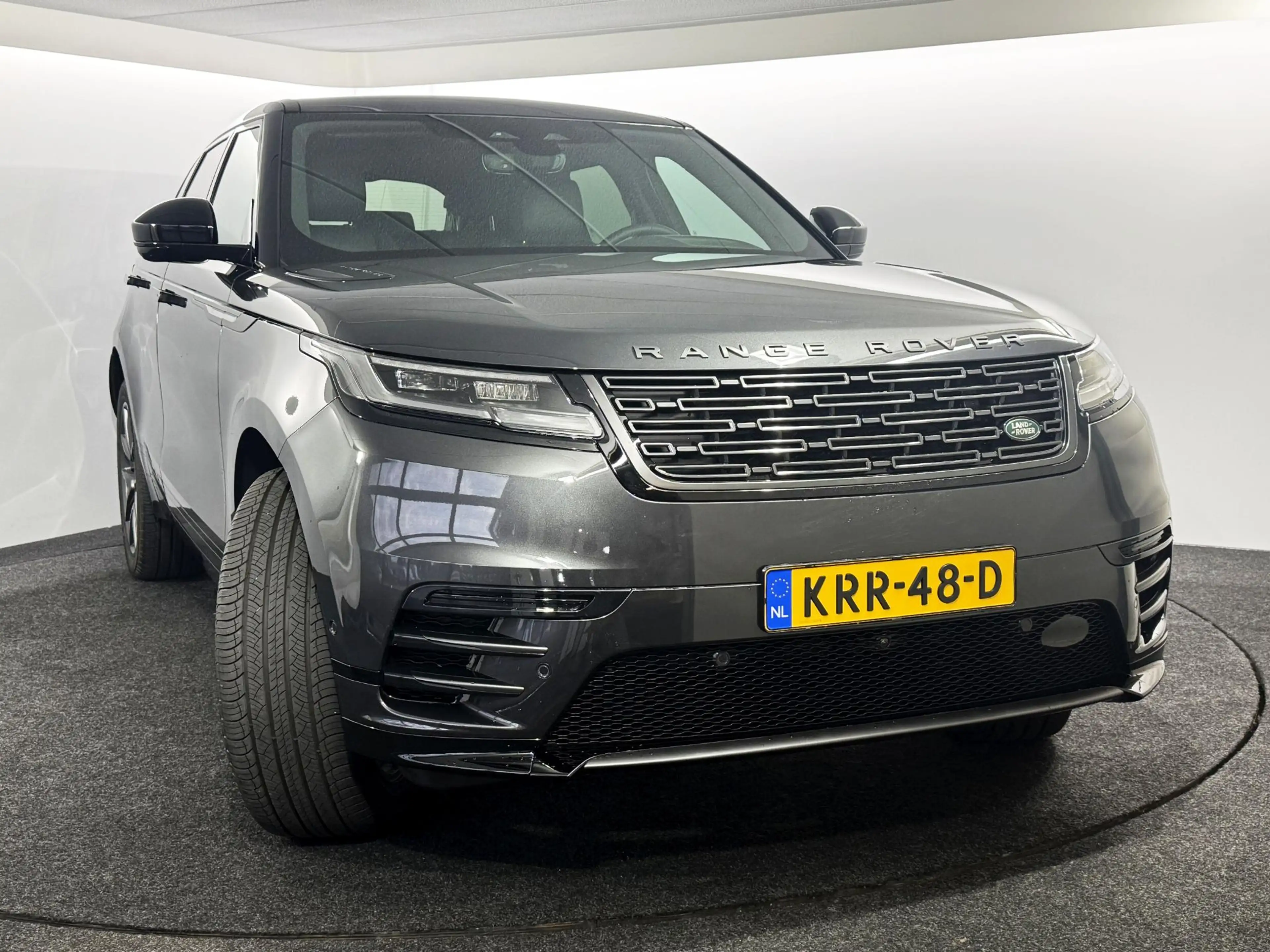 Land Rover Range Rover Velar 2.0 P400e R-Dynamic HSE / Plug-In Hybrid / 2026 / — photo 19