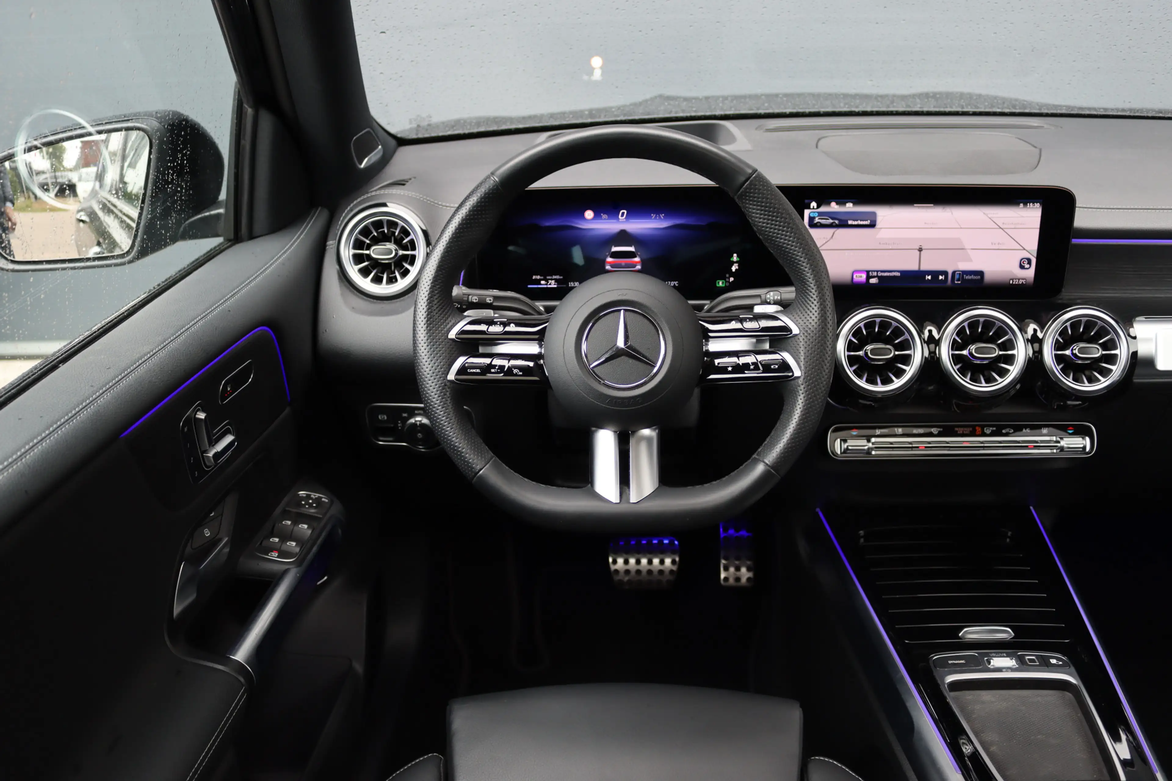 Mercedes-Benz EQB 350 4MATIC AMG Line 71 kWh | Panoramadak | Leder | Mem — photo 27
