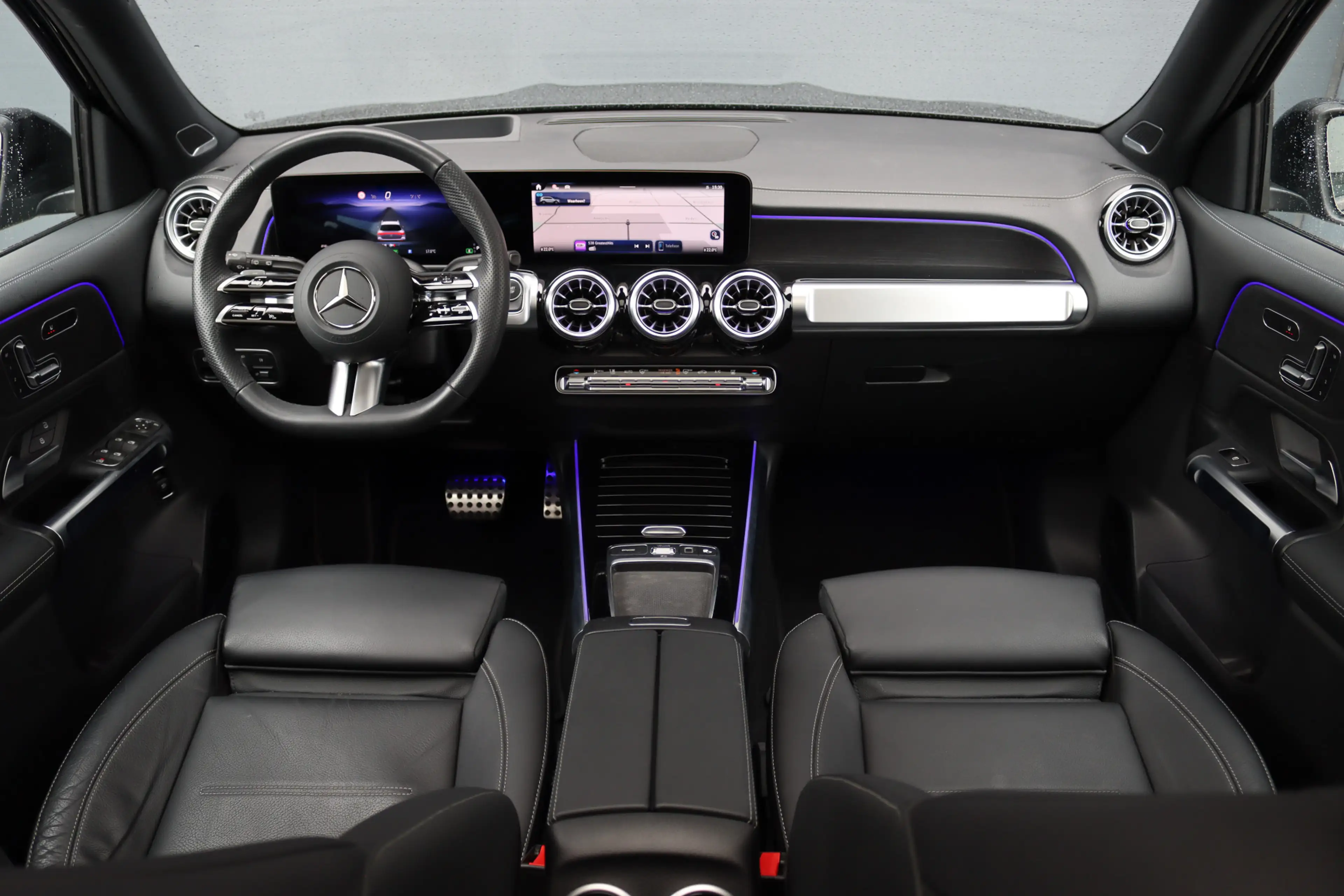 Mercedes-Benz EQB 350 4MATIC AMG Line 71 kWh | Panoramadak | Leder | Mem — photo 2