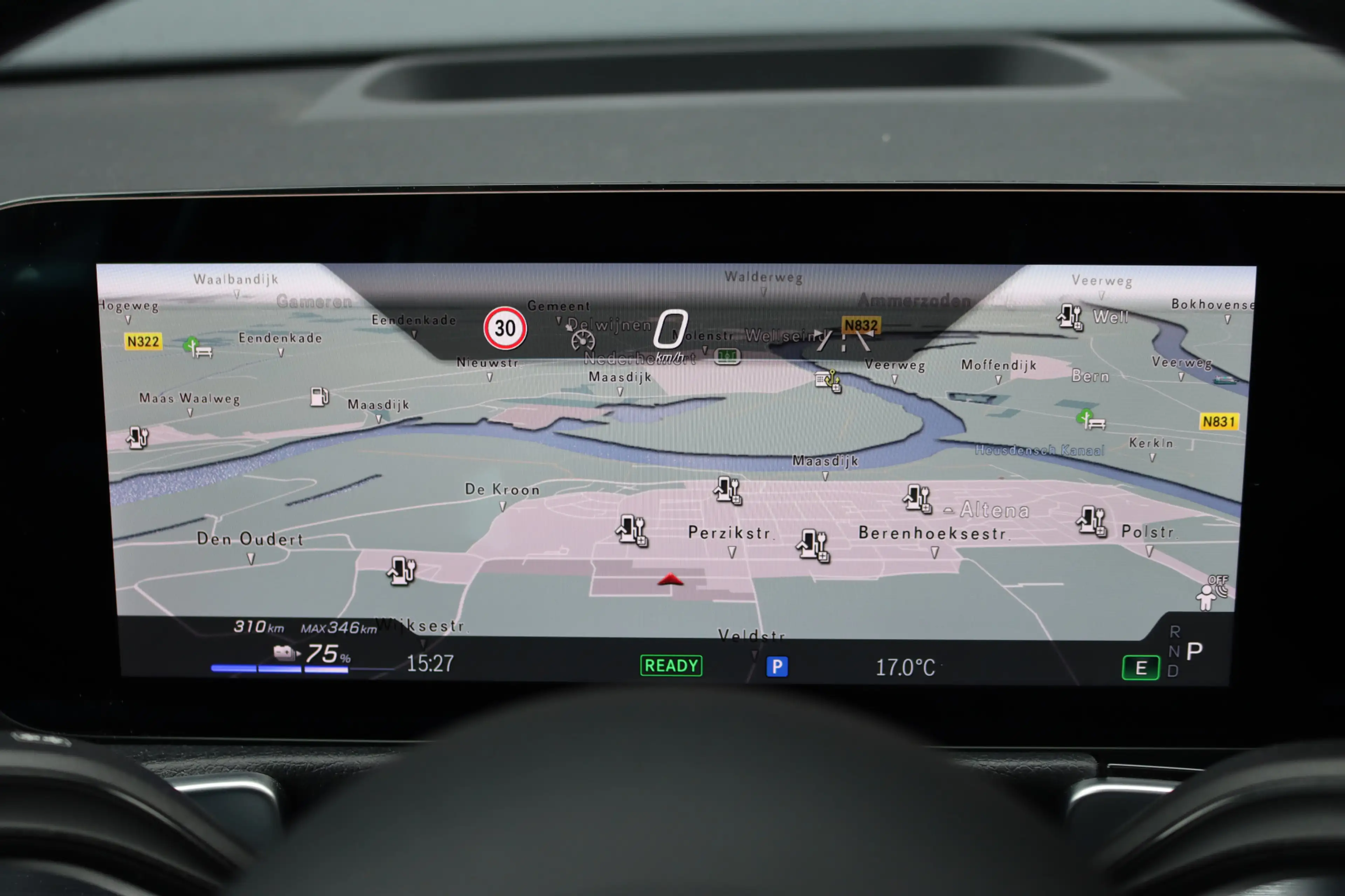 Mercedes-Benz EQB 350 4MATIC AMG Line 71 kWh | Panoramadak | Leder | Mem — photo 30