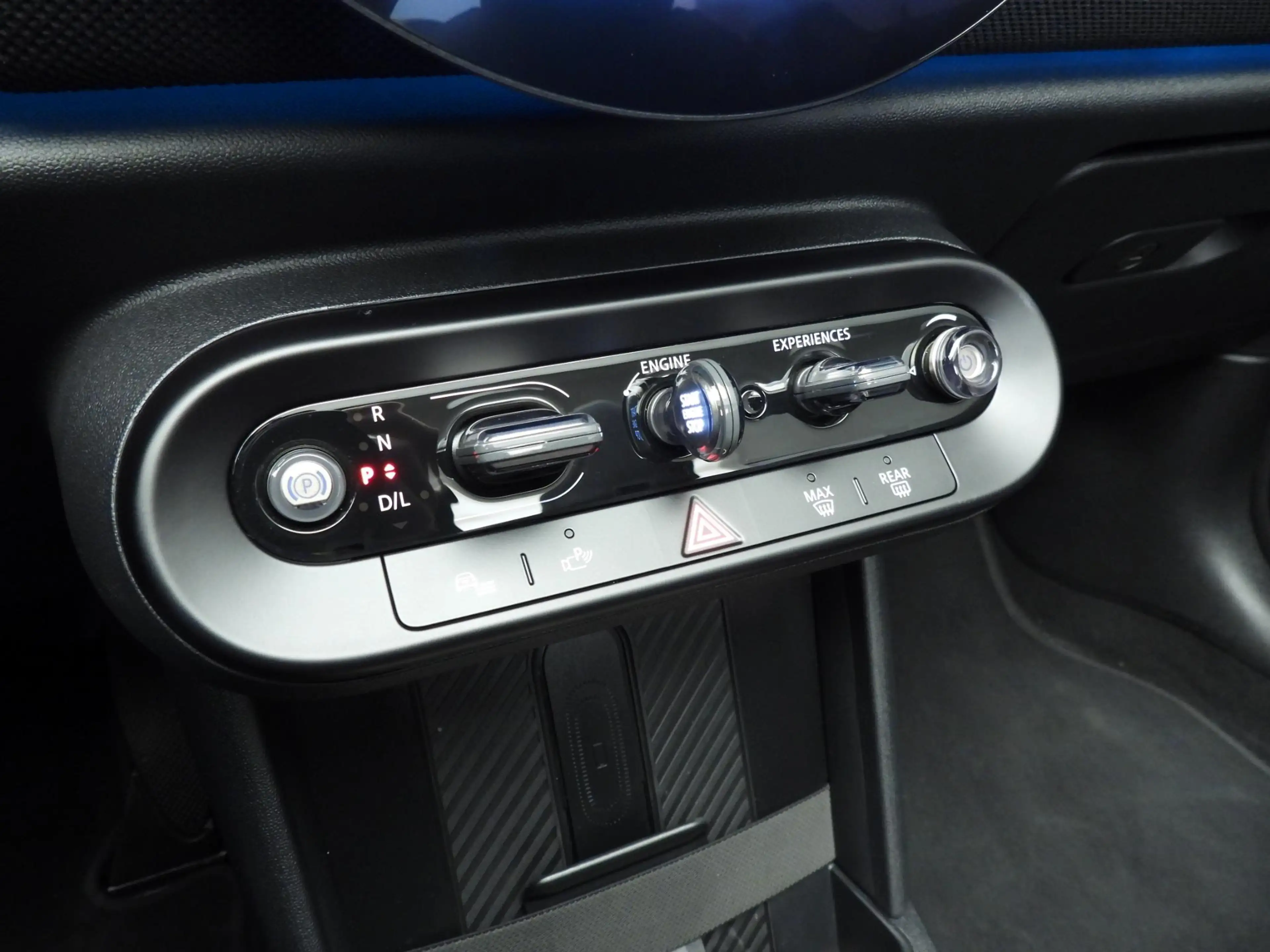 MINI Cooper S Cabrio Automaat / Sportstoelen / LED / Park assist / Head — photo 14