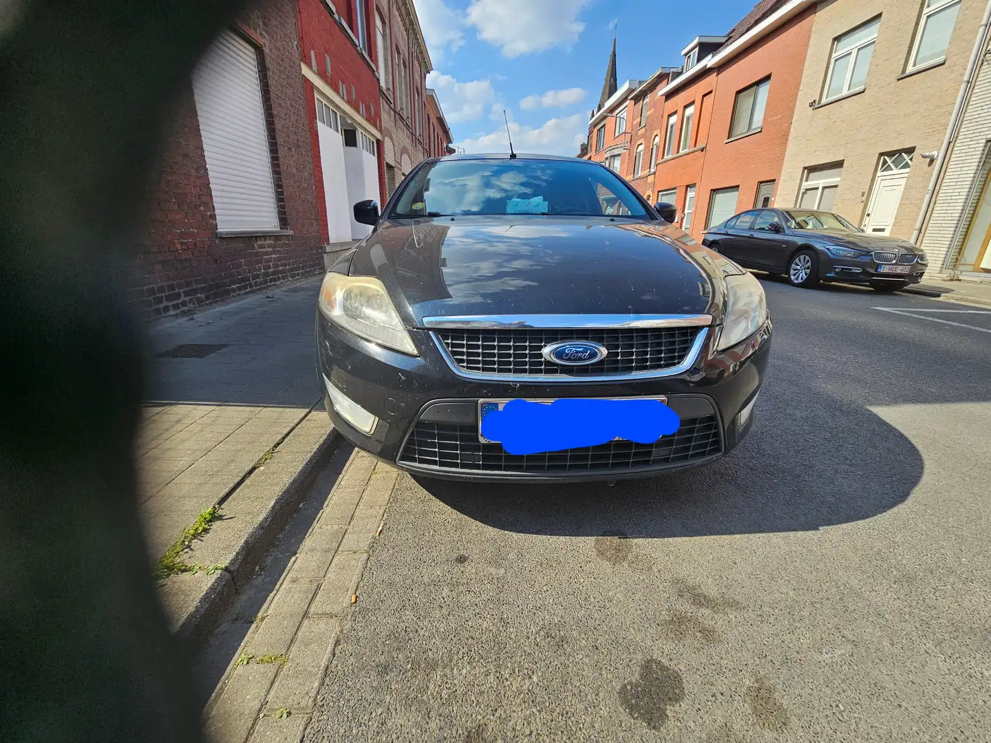 Ford Mondeo Zwart - 1