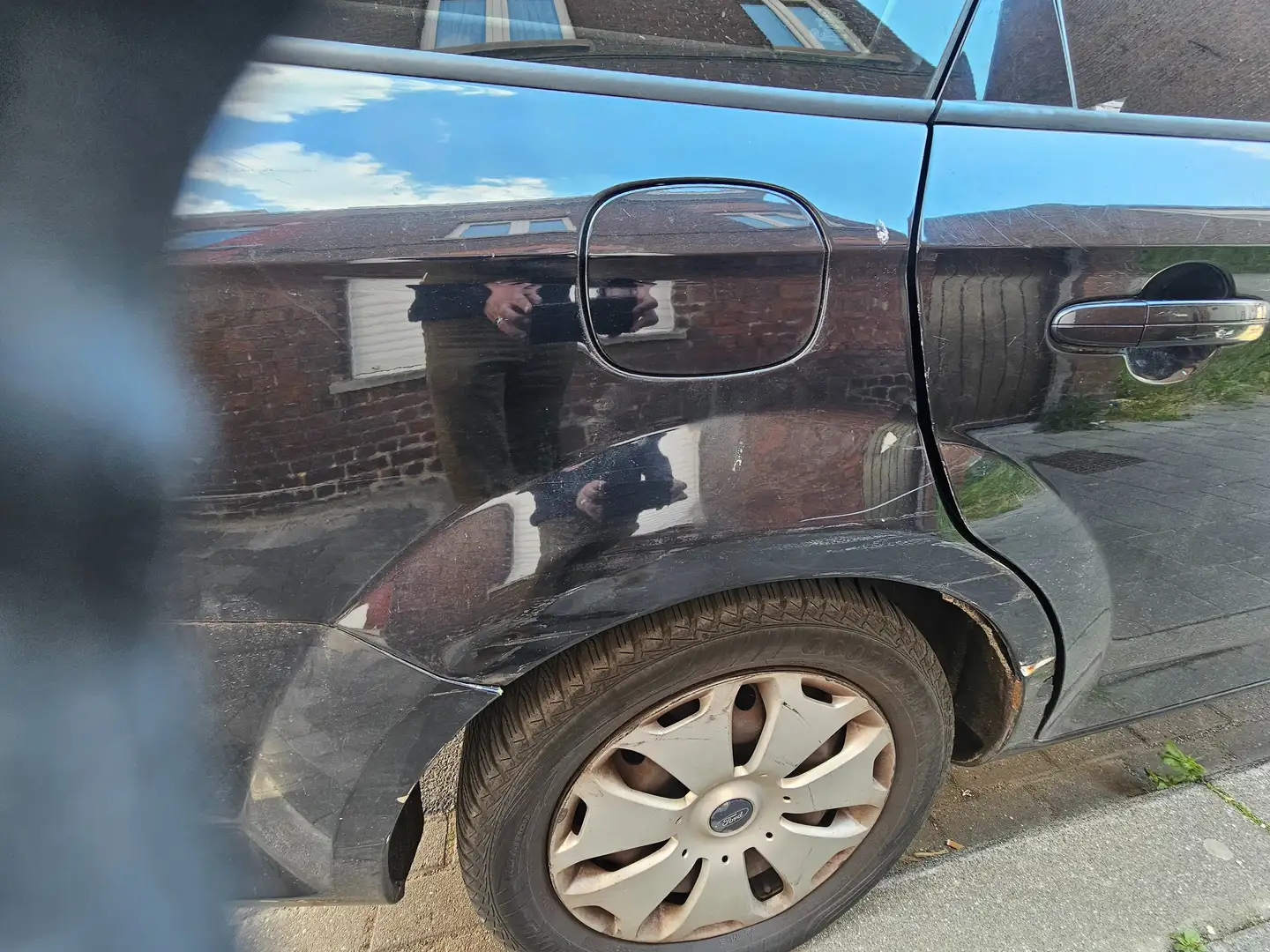 Ford Mondeo Zwart - 2