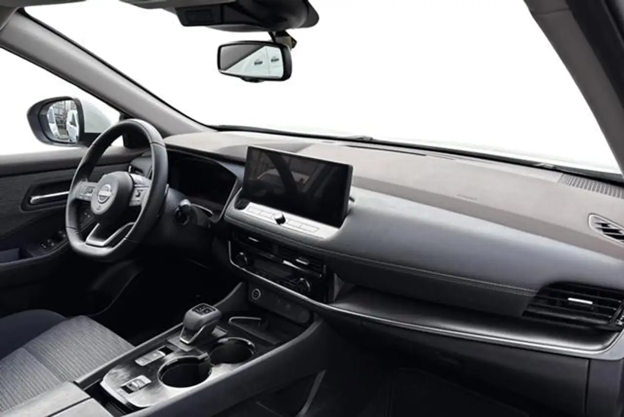 Nissan X-Trail Hybrid Automaat 7plaatsen N-Connecta 7 plaatsen, 3 18