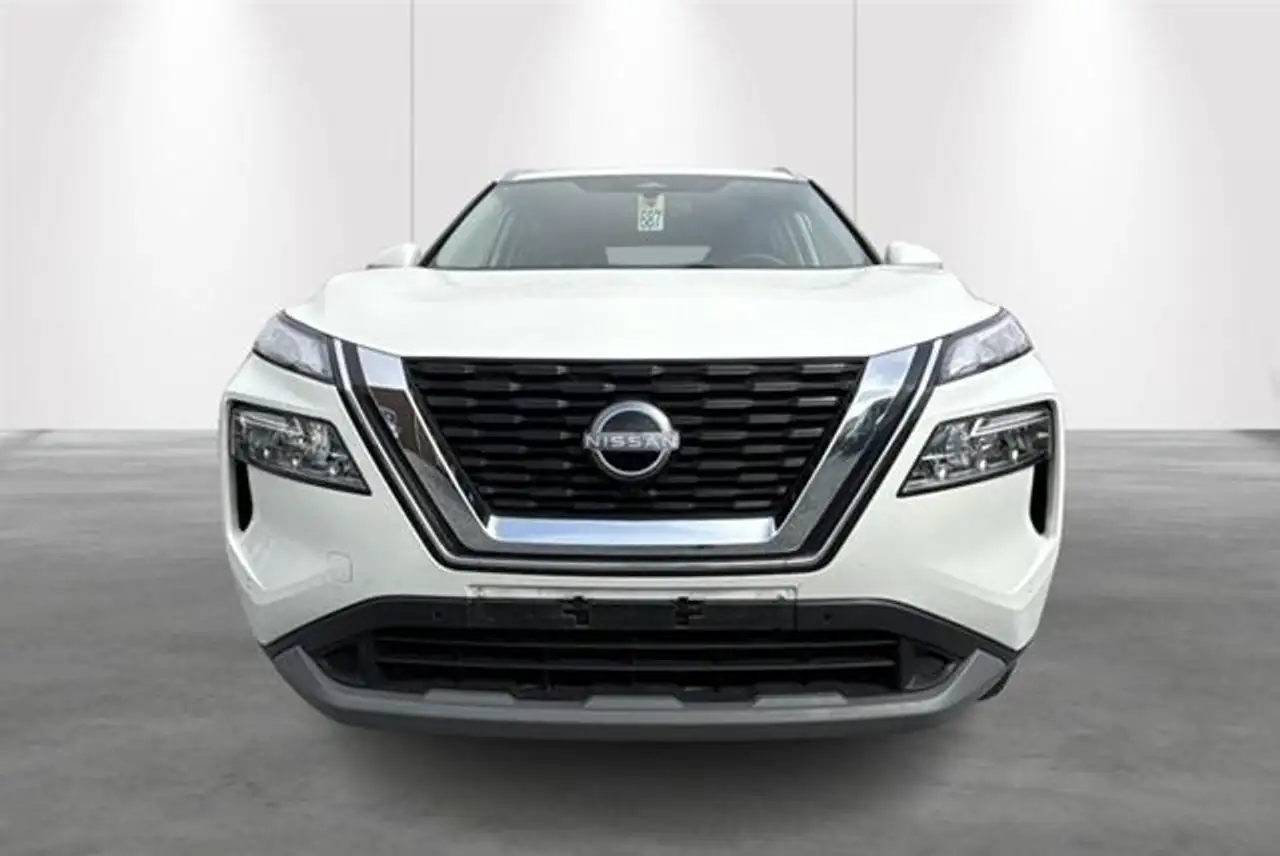 Nissan X-Trail Hybrid Automaat 7plaatsen N-Connecta 7 plaatsen, 3 6