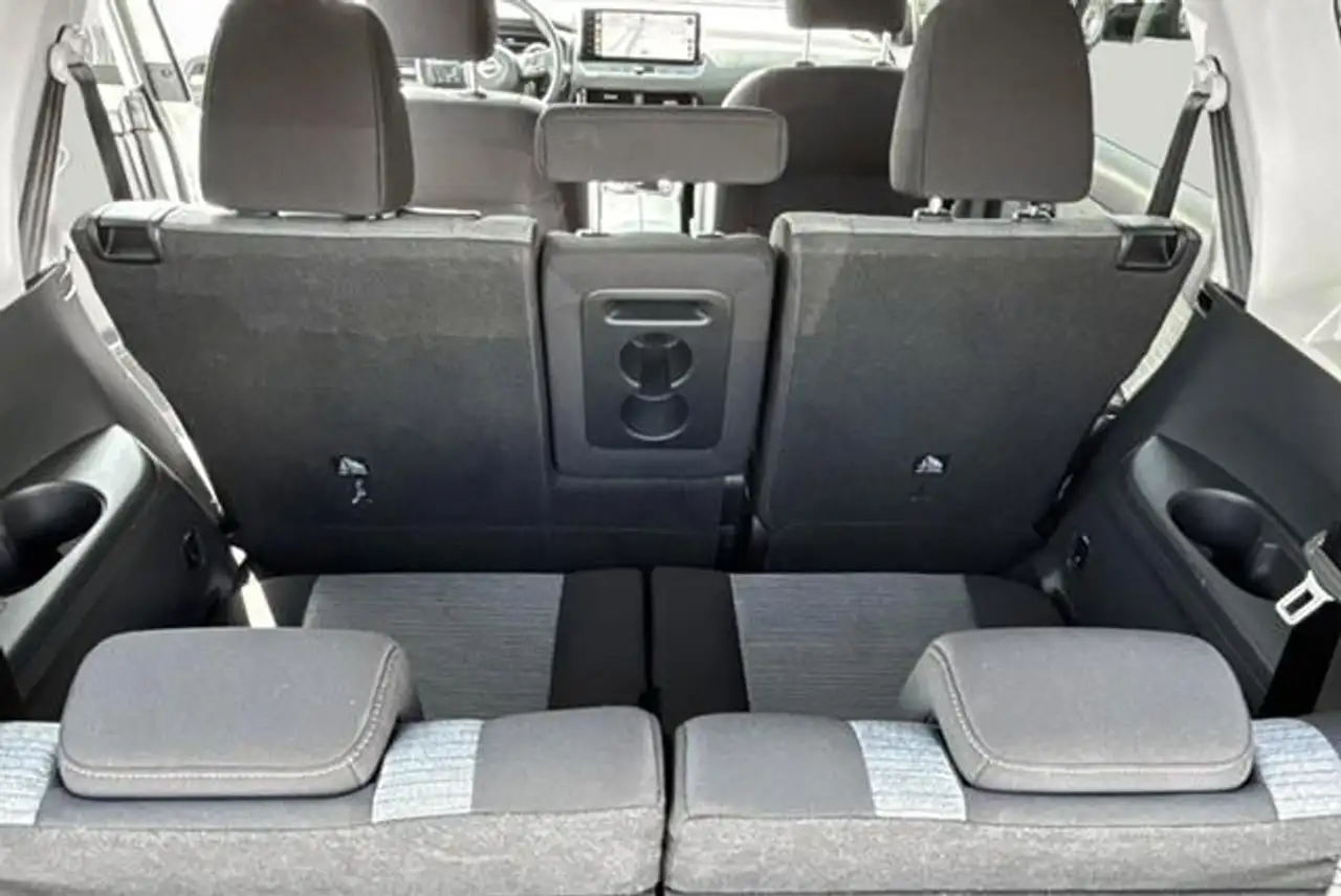 Nissan X-Trail Hybrid Automaat 7plaatsen N-Connecta 7 plaatsen, 3 8