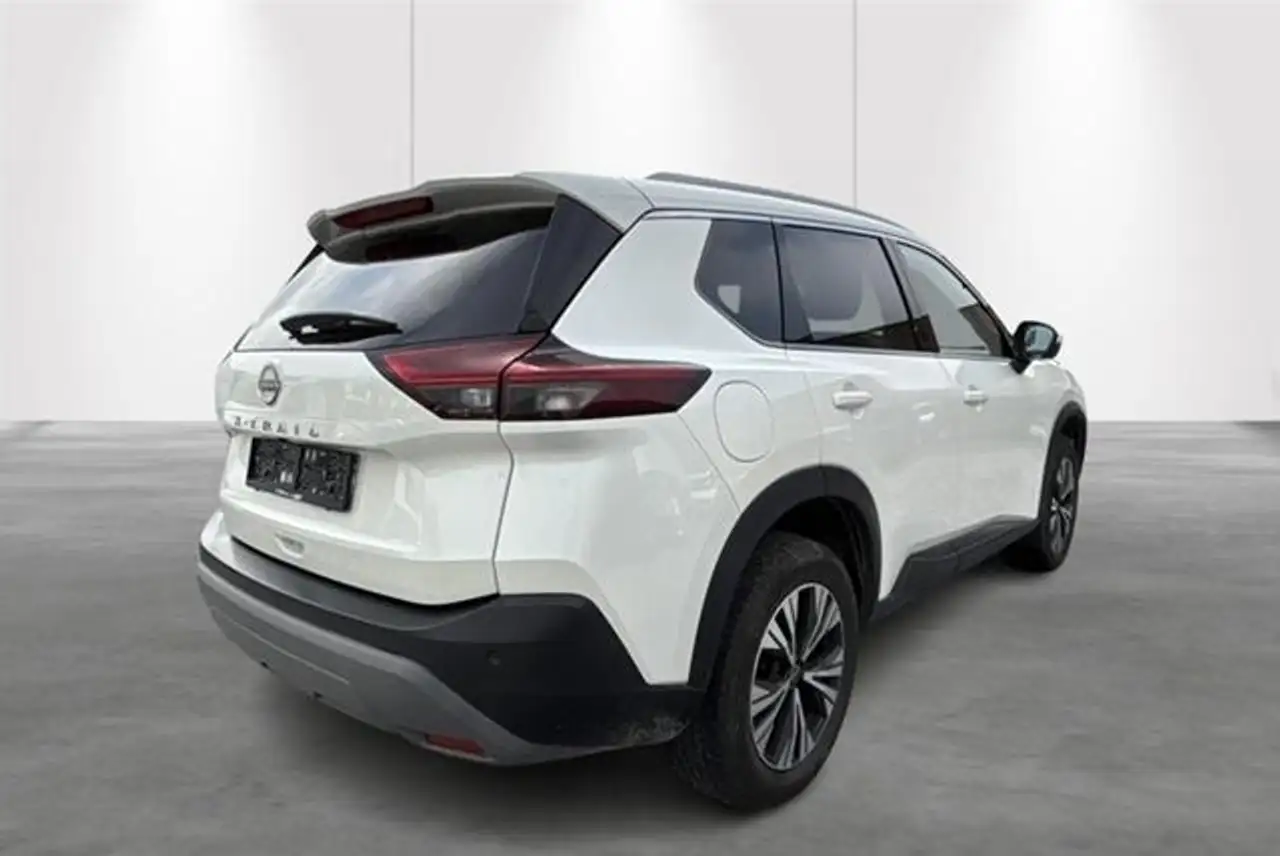 Nissan X-Trail Hybrid Automaat 7plaatsen N-Connecta 7 plaatsen, 3 7