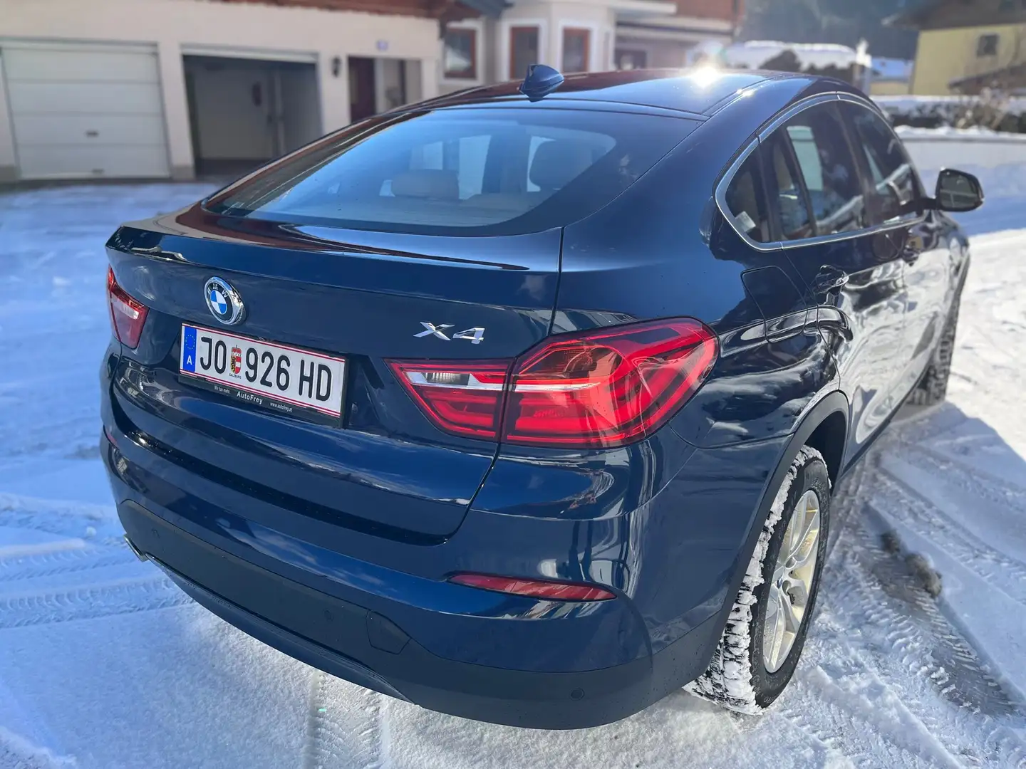 BMW X4 xDrive 20d Österreich-Paket Aut. Blau - 2