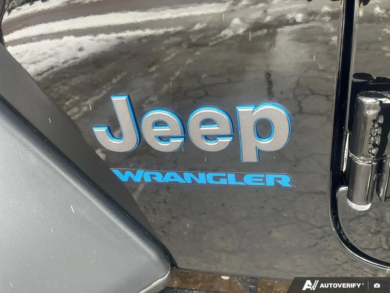 Jeep Wrangler снимка Jeep Wrangler