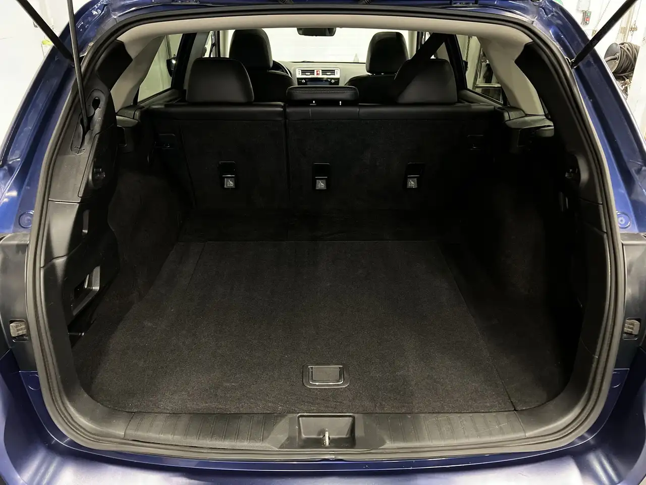 Subaru OUTBACK fotografie Subaru OUTBACK