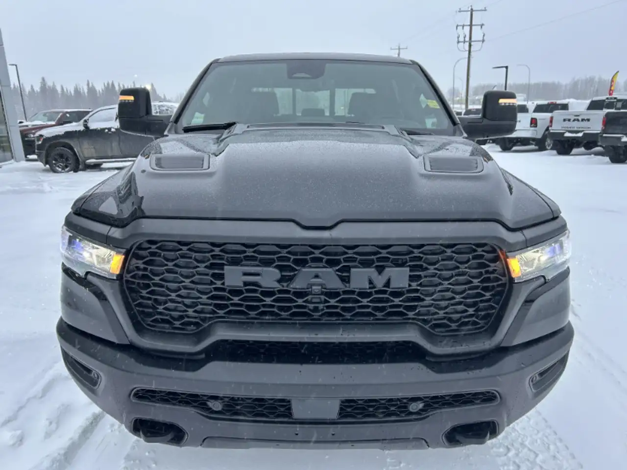 RAM 1500 снимка RAM 1500