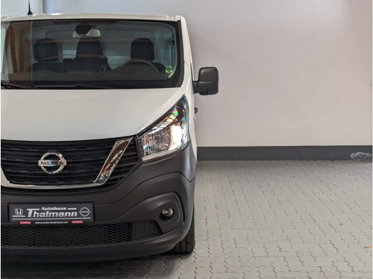 Nissan NV300 Kastenwagen L1H1 2,7t COMFORT AHK LRB Blanc - 2