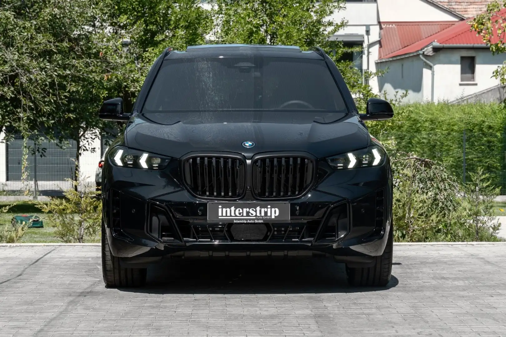 BMW X5 50e M SPORT.LUFTF.PANO.DR.ASS.LHZ.H/K.360.AHK Schwarz - 2