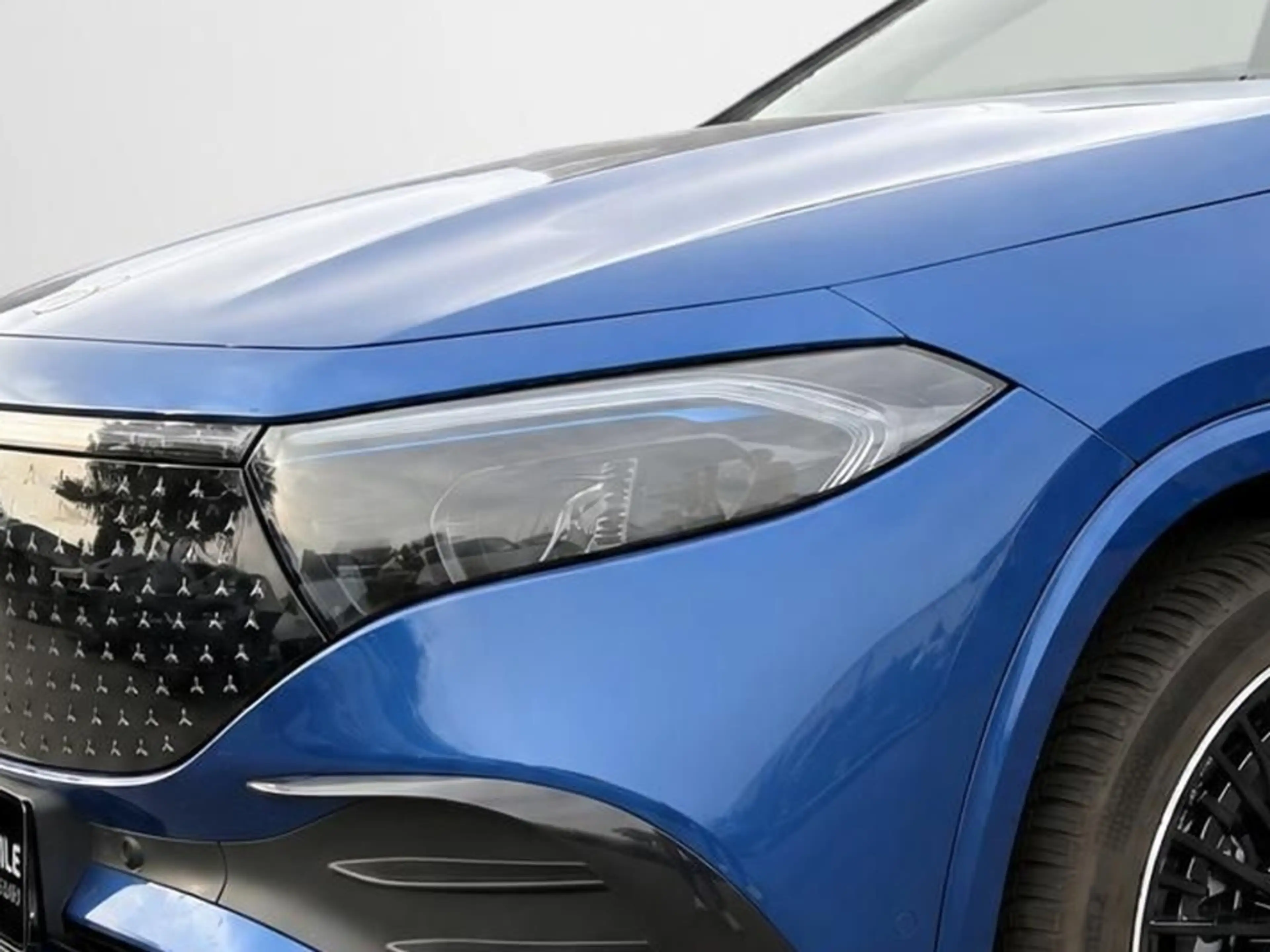 Mercedes-Benz EQA 250 + AMG NIGHT BUR PANO 360° AHK NAVI MEMORY — photo 5