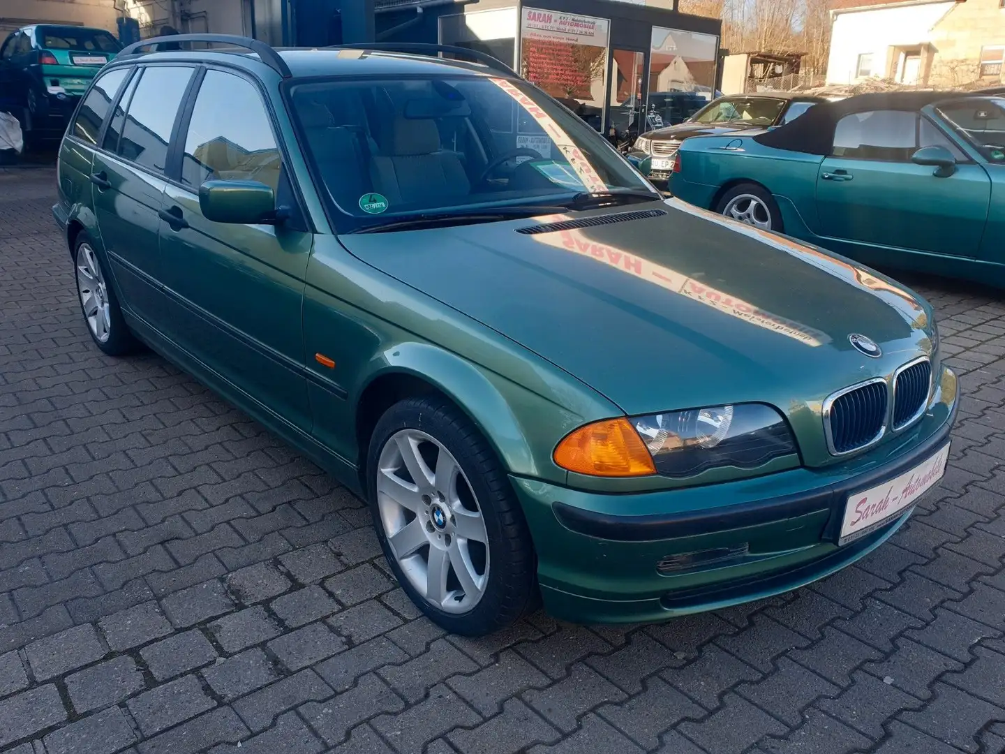 BMW 318 i touring Verde - 2