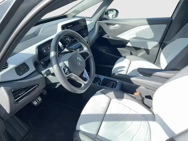 Volkswagen Id.3 view 9
