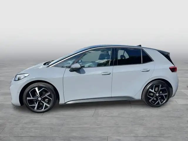 Volkswagen Id.3 view 2
