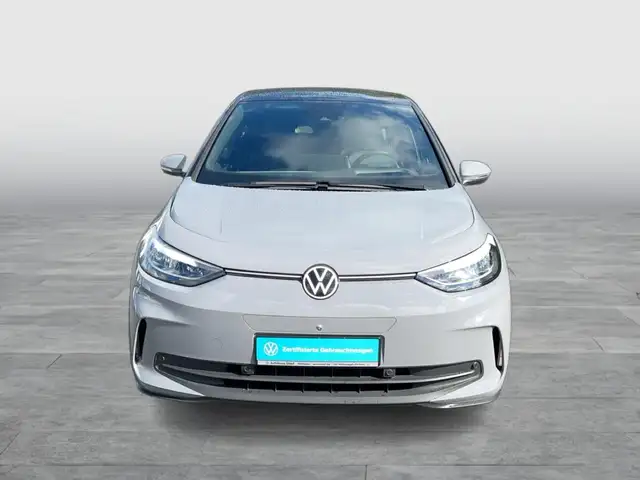 Volkswagen Id.3 view 8