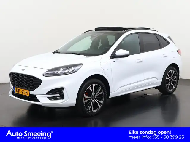 2023 Ford Kuga in White for sale