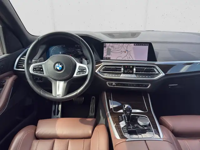 BMW X5 view 13