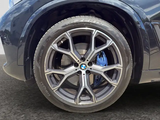 BMW X5 view 7