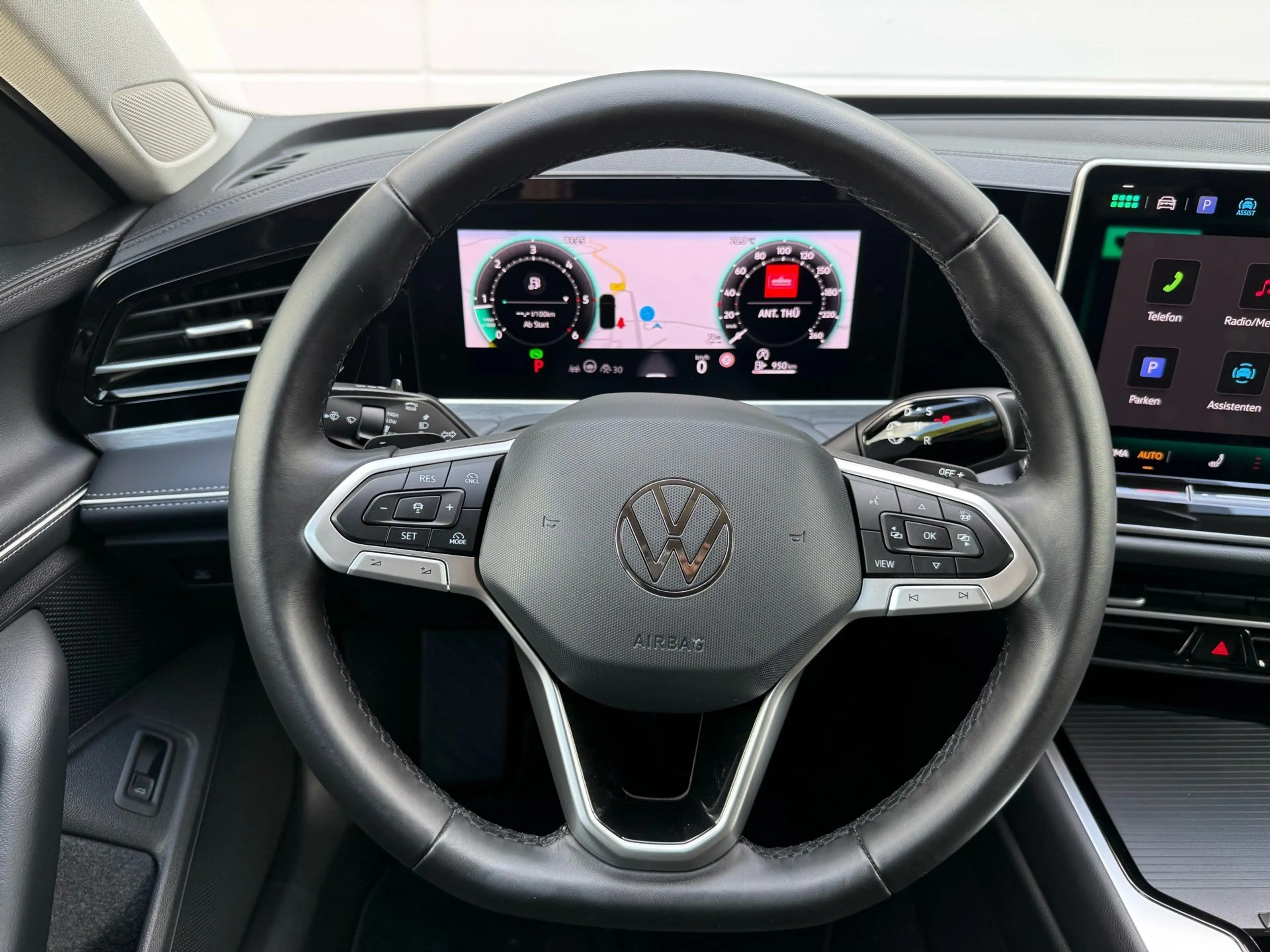Volkswagen Passat Variant 2.0 TDI Elegance *AHK*MATRIX*KAMERA* — photo 10